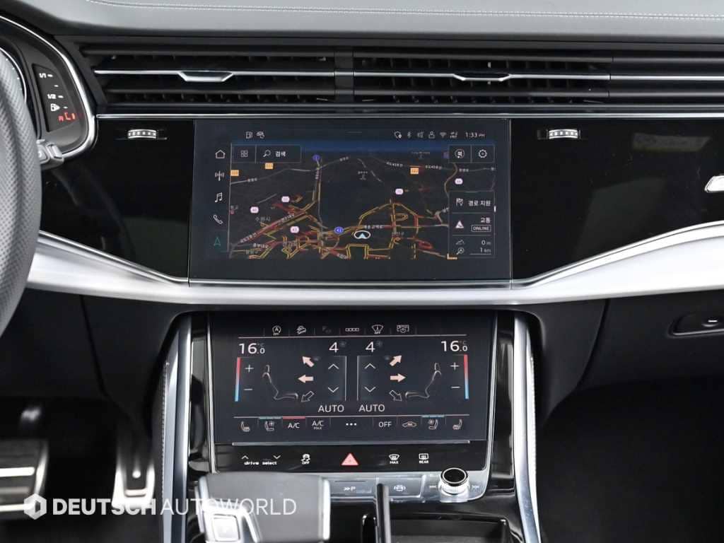 2025 AUDI Q7 55 TFSI Quattro Premium