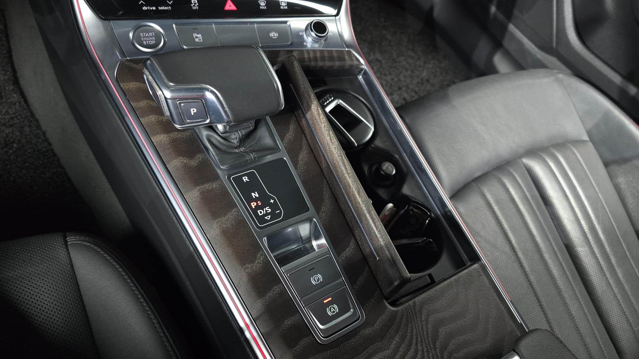2020 AUDI A6 45 TFSI Quattro Premium - 2020 أودي A6