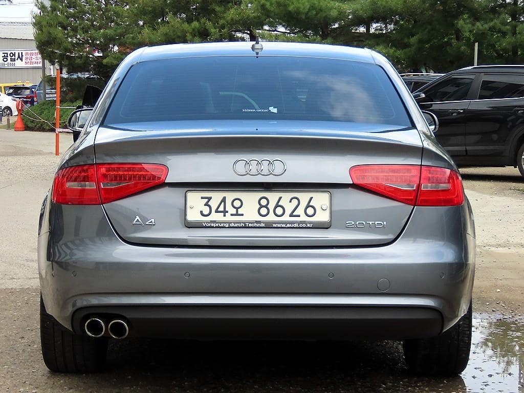2014 AUDI A4 - 2014 アウディ A4