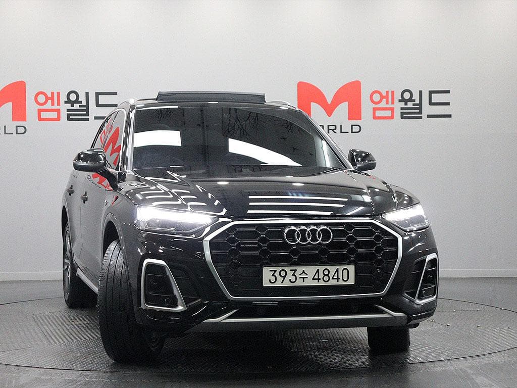 2023 AUDI Q5 40 TDI Quattro Premium