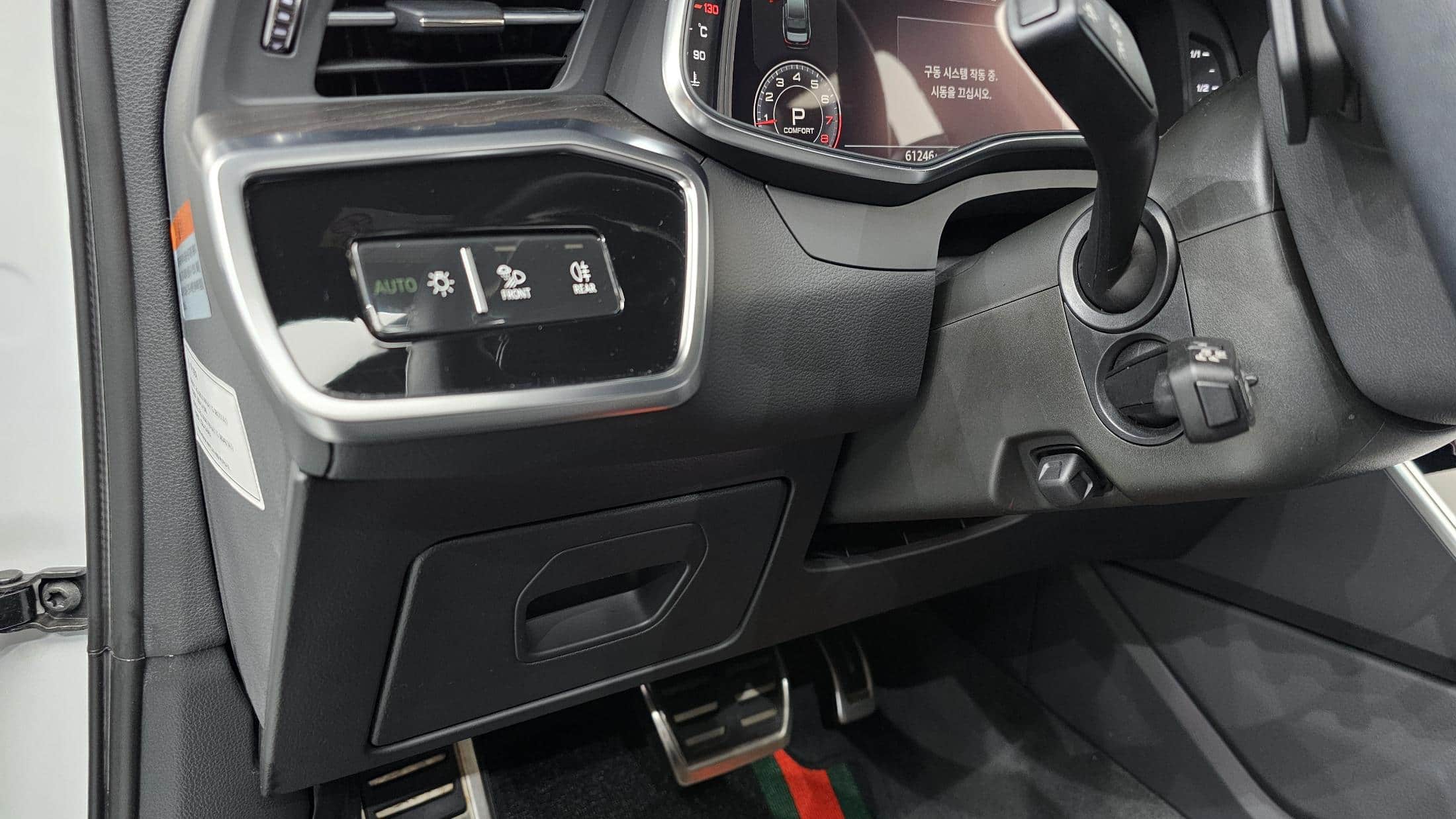 2020 AUDI A6 45 TFSI Premium - 2020 アウディ A6