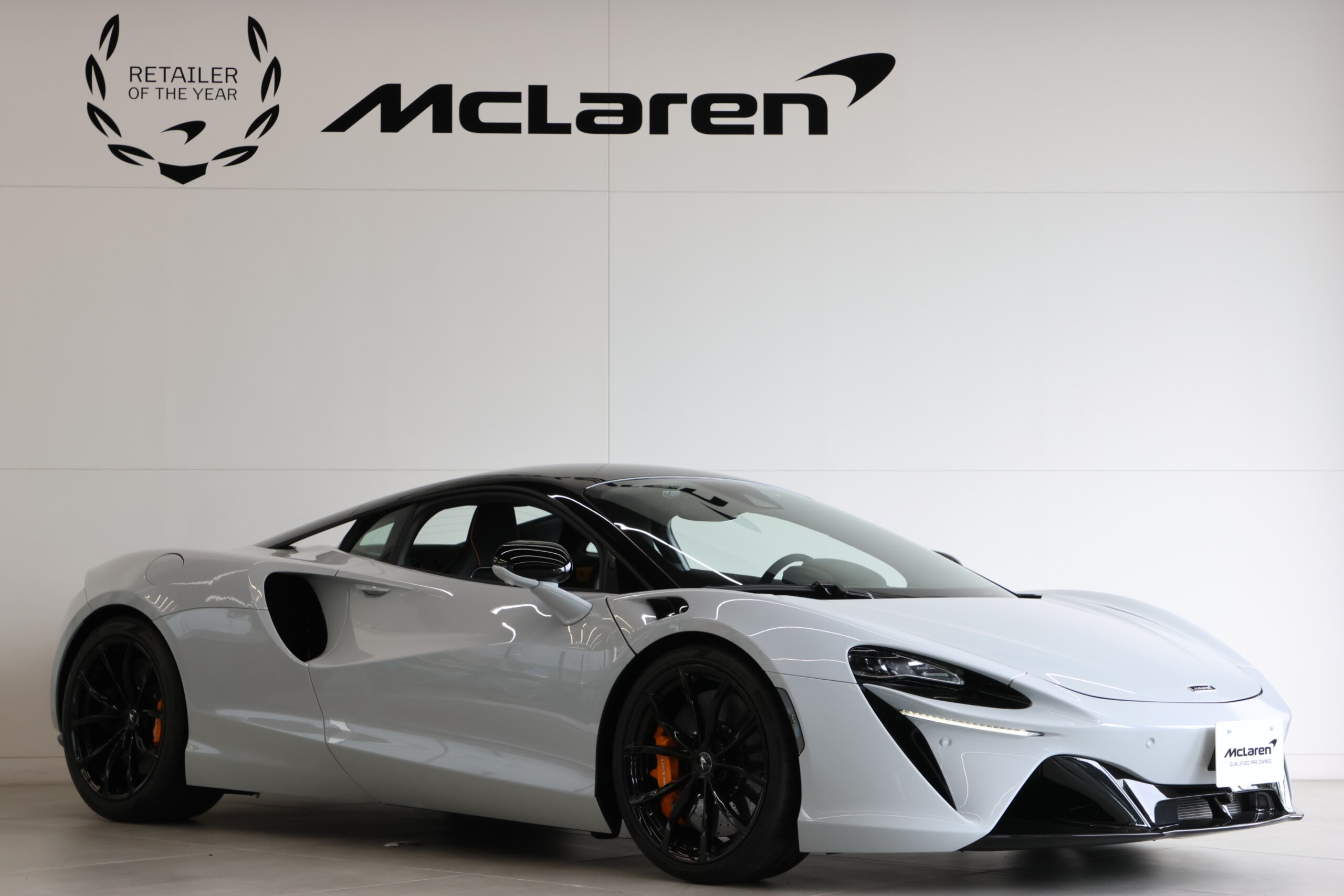 2025 McLaren Artura - 2025 ماكلارين Artura