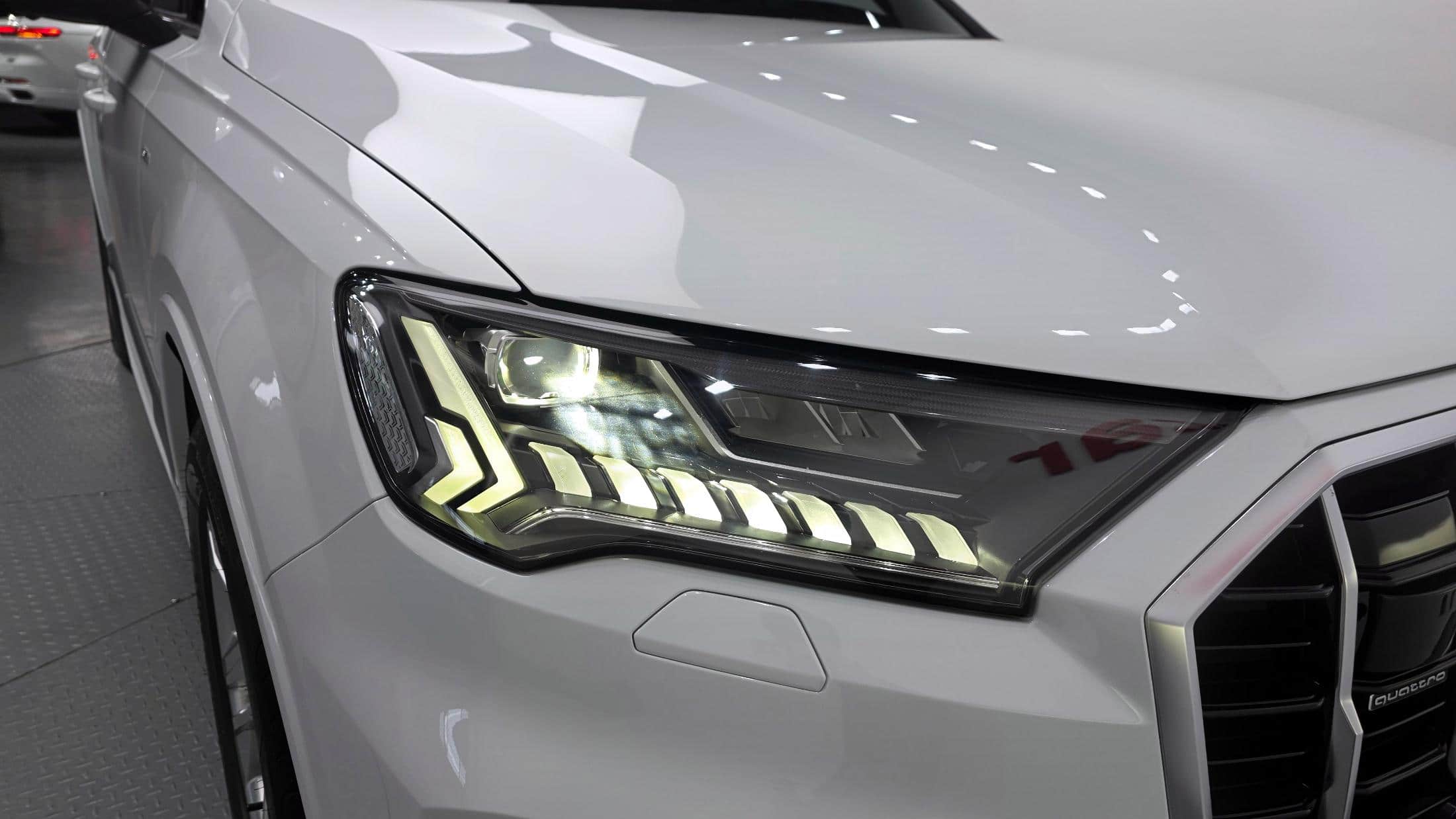 2021 AUDI Q7 45 TDI Quattro Premium - 2021 アウディ Q7