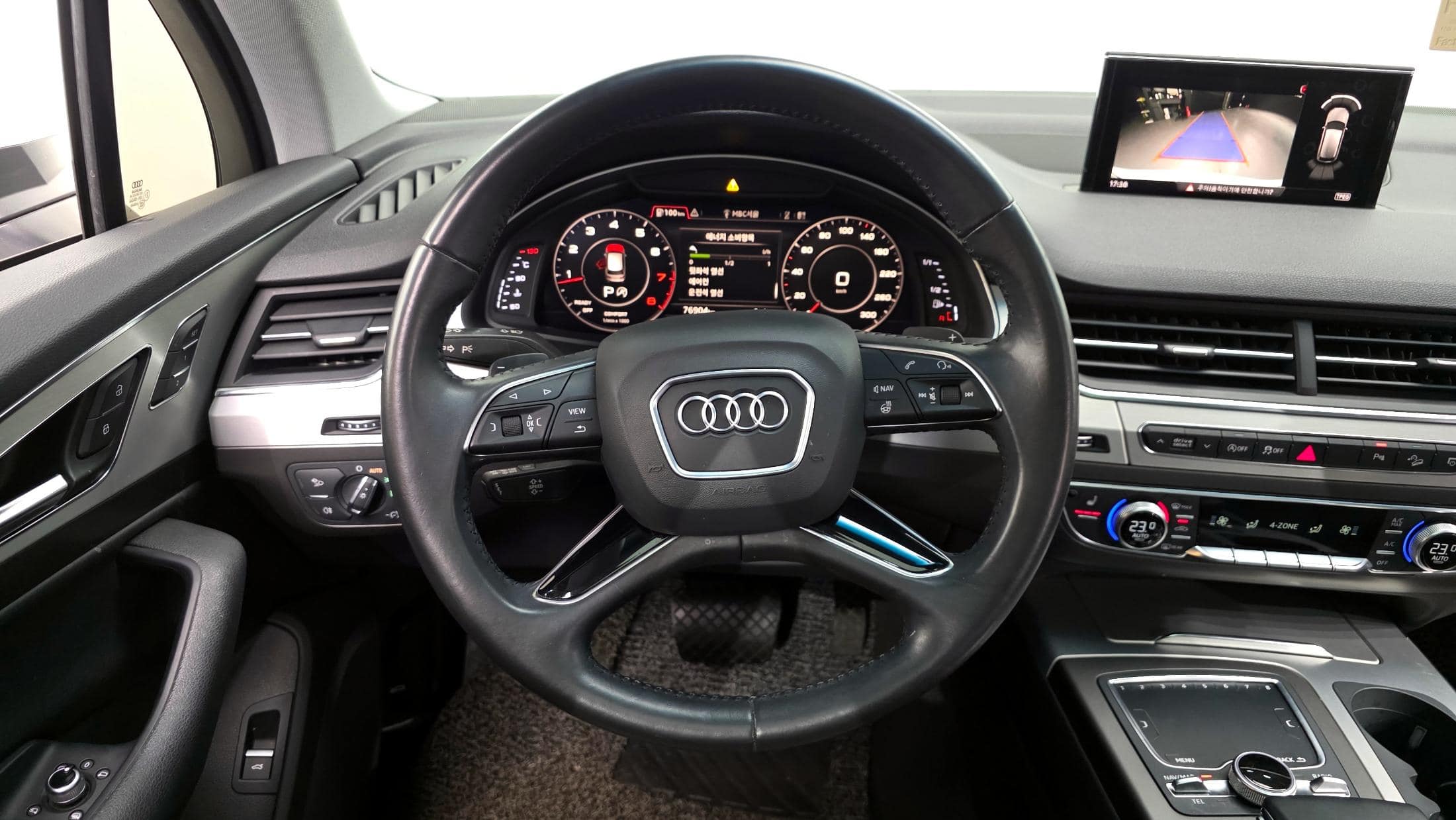 2019 AUDI Q7 45 TFSI Quattro - 2019 أودي Q7