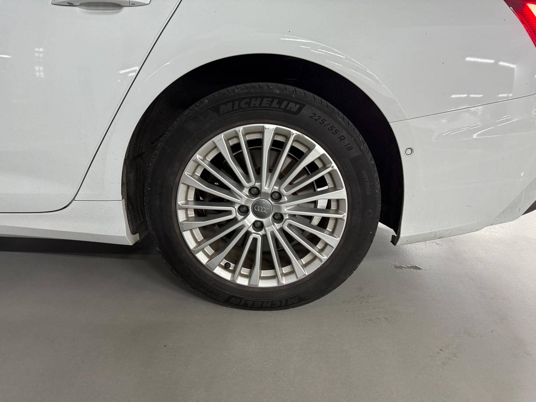 2021 AUDI A6 45 TFSI Premium - 2021 アウディ A6