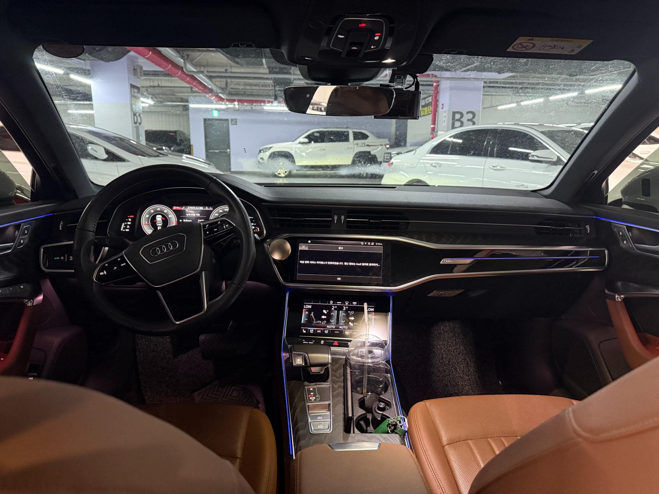 2021 AUDI A6 45 TFSI Premium - 2021 アウディ A6
