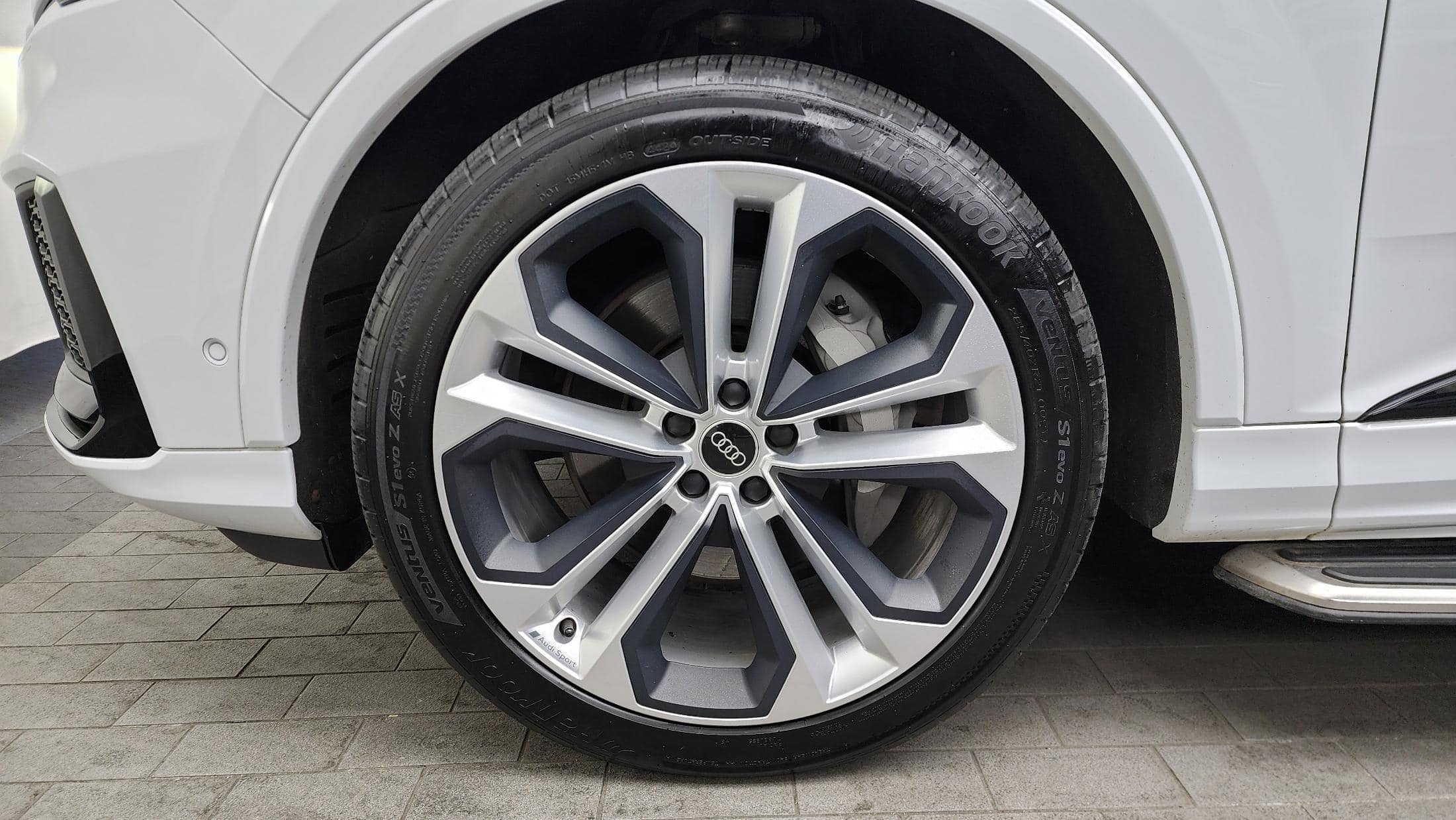 2023 AUDI Q7 55 TFSI Quattro Premium