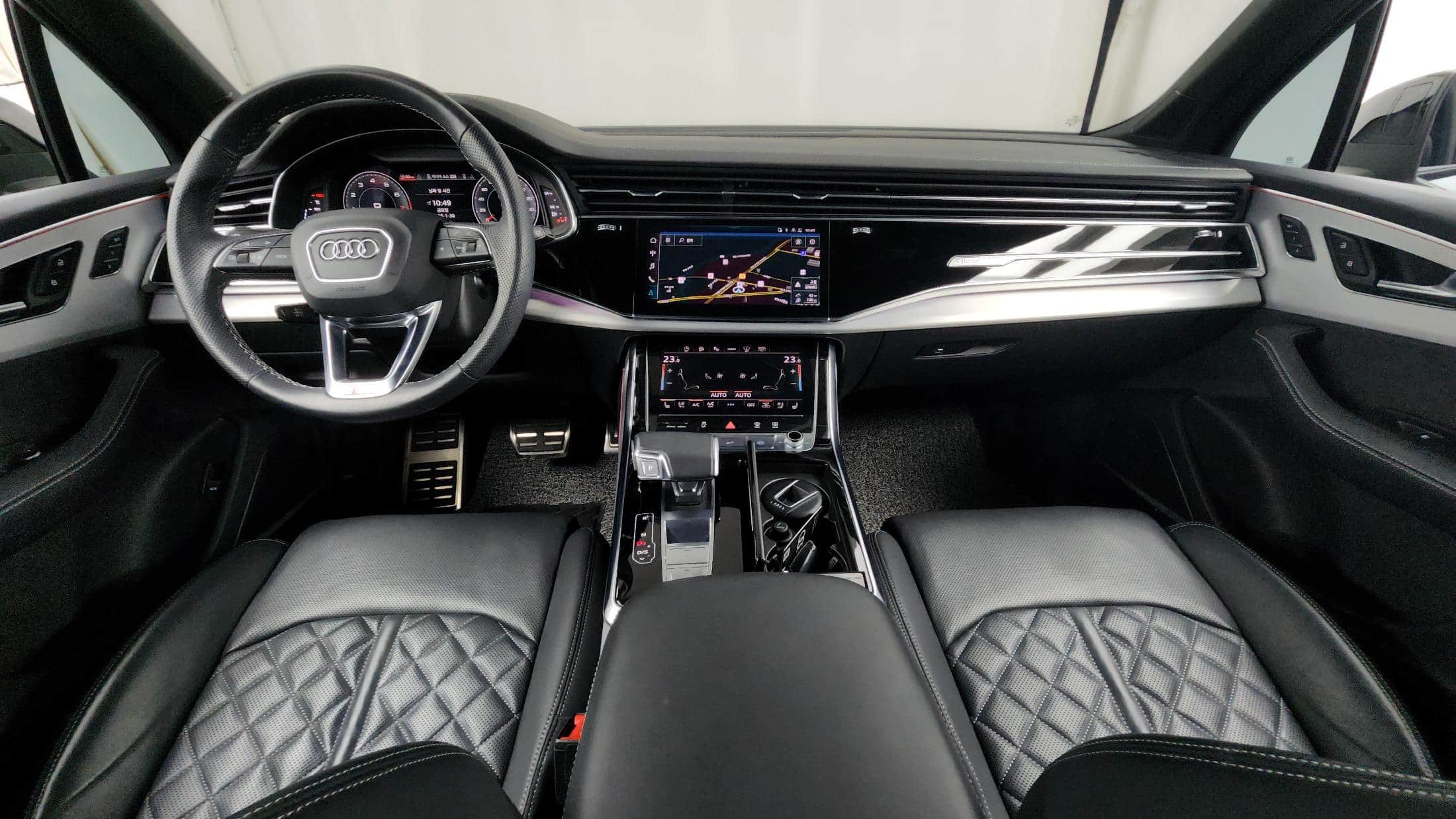 2023 AUDI Q7 55 TFSI Quattro Premium