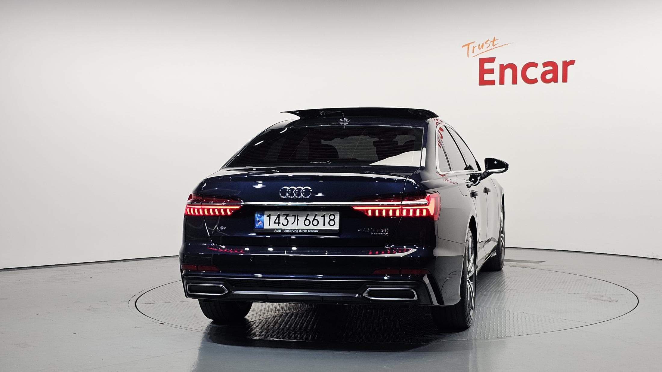 2022 AUDI A6 45 TFSI Quattro Premium - 2022 アウディ A6