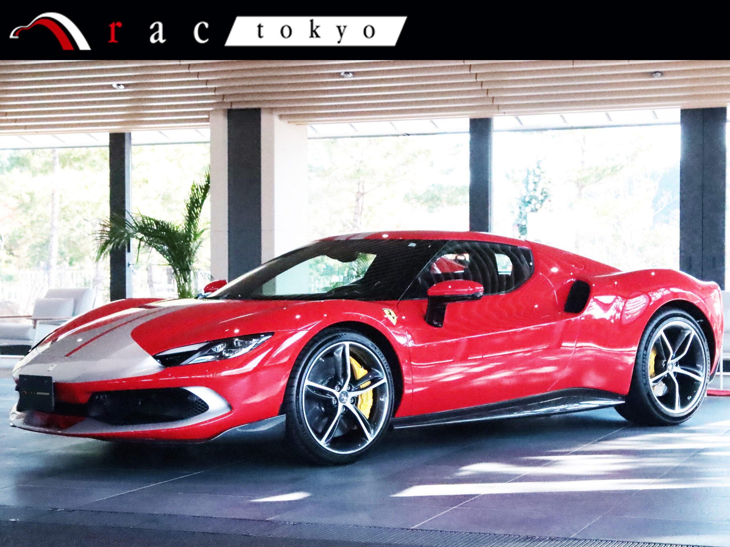 2023 Ferrari 296GTB - フェラーリ 296GTB アセット フィオラノ パッケージ F1 DCT ASSETTO FIORANO/OP1434万/カ-ボンファイバ-エンジンカバ-・リヤディフュ-ザ-・アンダ-カバ-・キ-・インストゥルメンタルクラスタ-・アッパ-トンネル・ダッシュボ-ド・レ-シングシ-ト・LED付ステアリング/