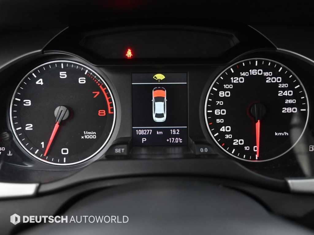 2012 AUDI A4 - 2012 أودي A4