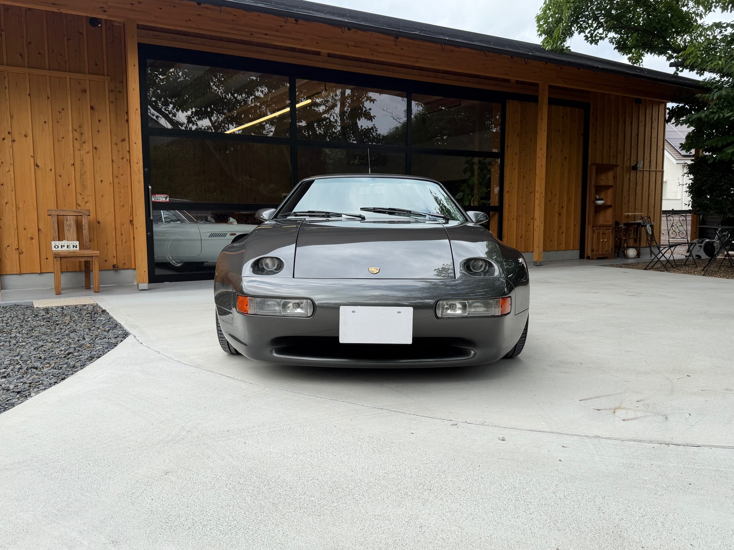 1991 Porsche 928 - 1991 بورشه 928