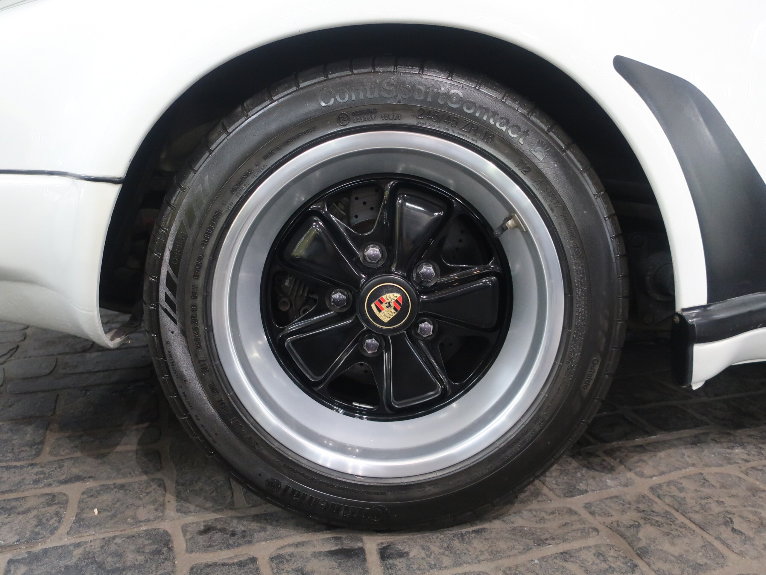 1981 Porsche 911 - ポルシェ 911 Turbo 3.3