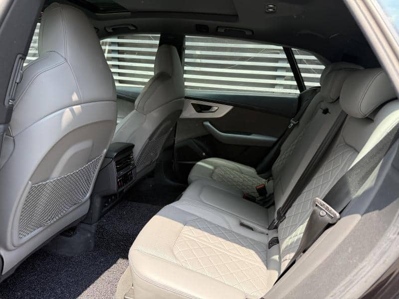 2021 AUDI Q8