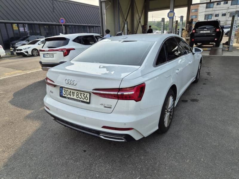 2020 AUDI A6