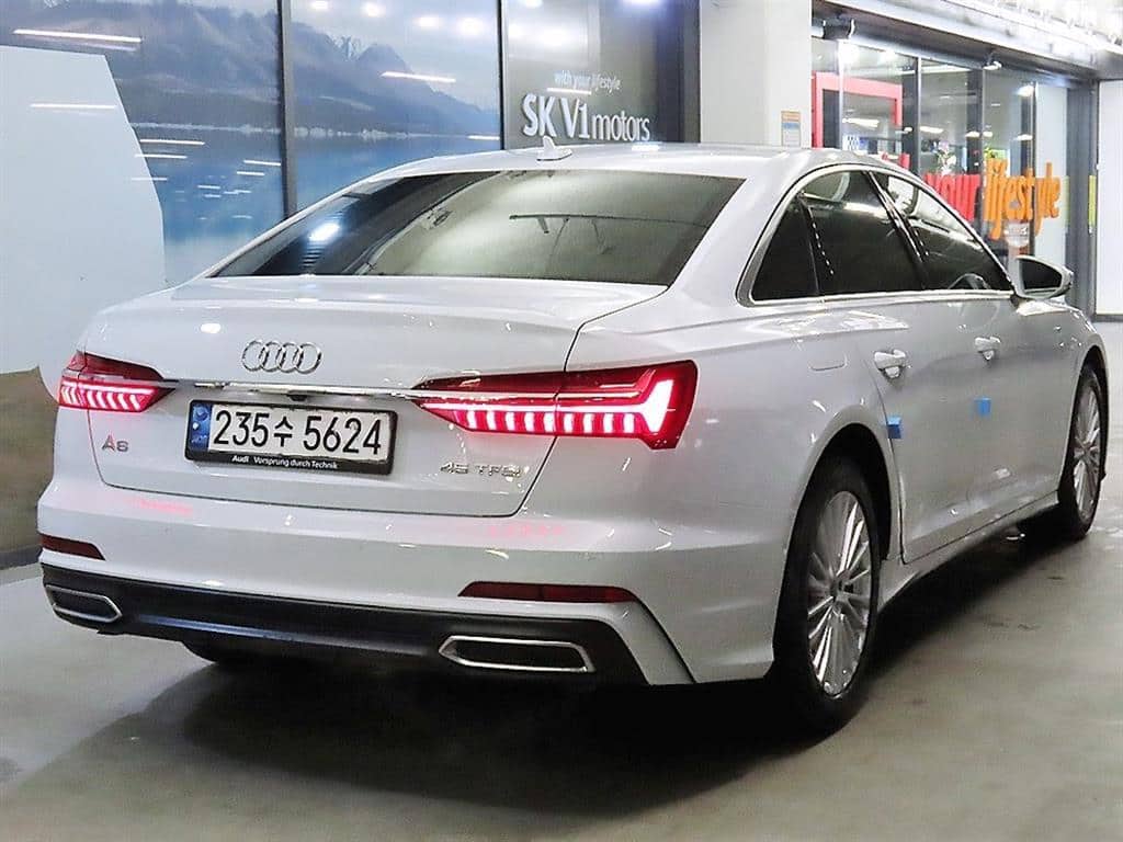 2021 AUDI A6 - 2021 アウディ A6