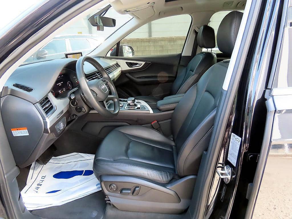 2019 AUDI Q7 - 2019 アウディ Q7