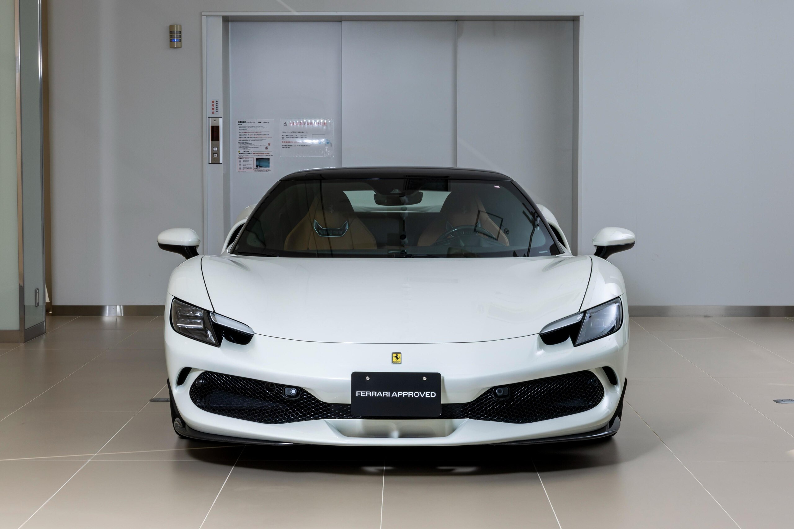 2025 Ferrari 296GTB - フェラーリ 296GTB F1 DCT 新車保証継承 Bianco Avus OP783 カーボンファイバーリアデュフューザー・アンダーカバー・アッパートンネル・サスペンションリフター・LEDカーーボンステアリングホイール・ツートンボディペイントNERODS