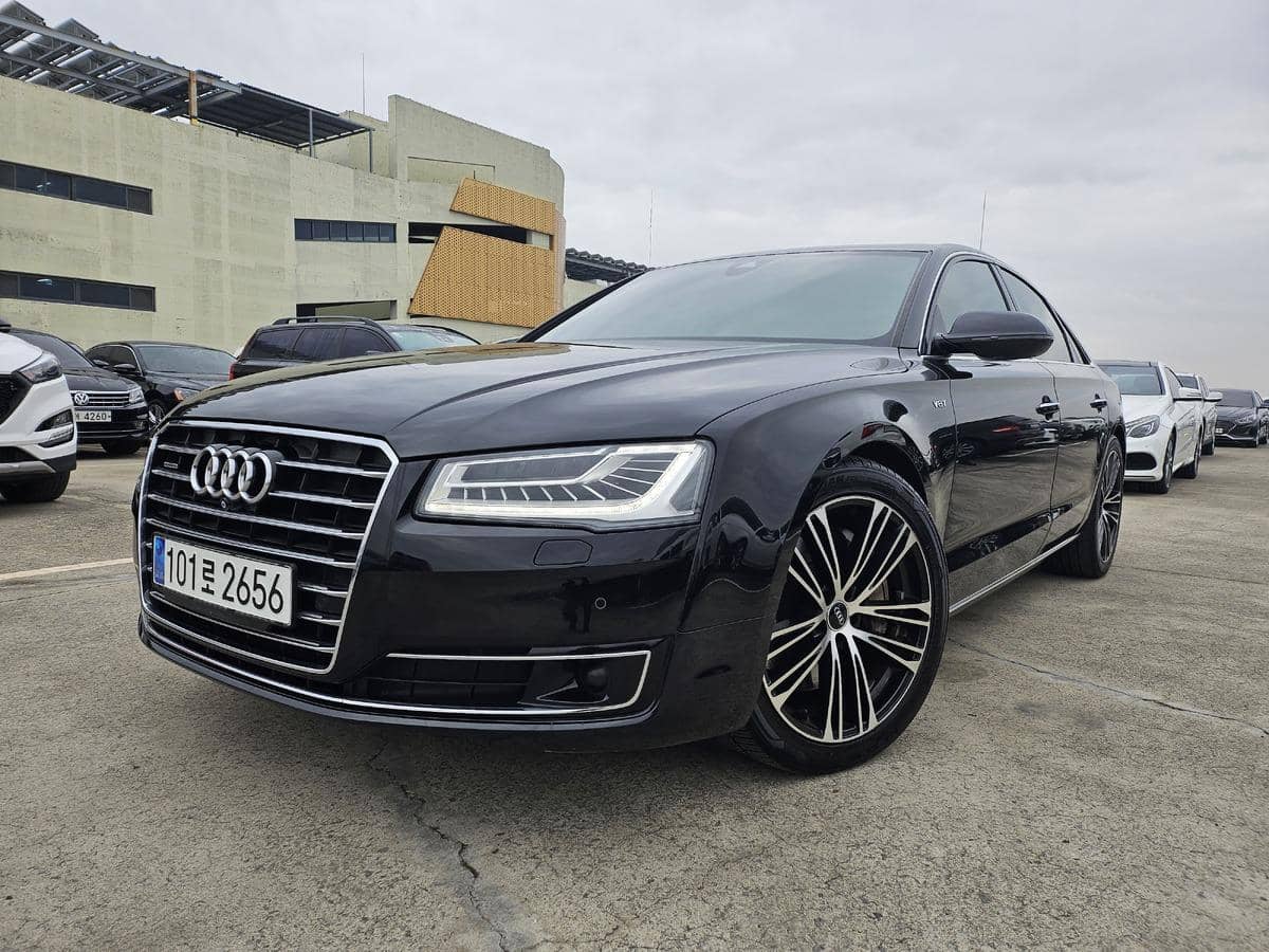 2015 Audi A8