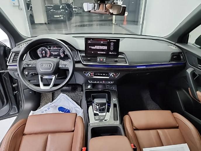 2023 AUDI Q5 40 TDI Quattro Premium
