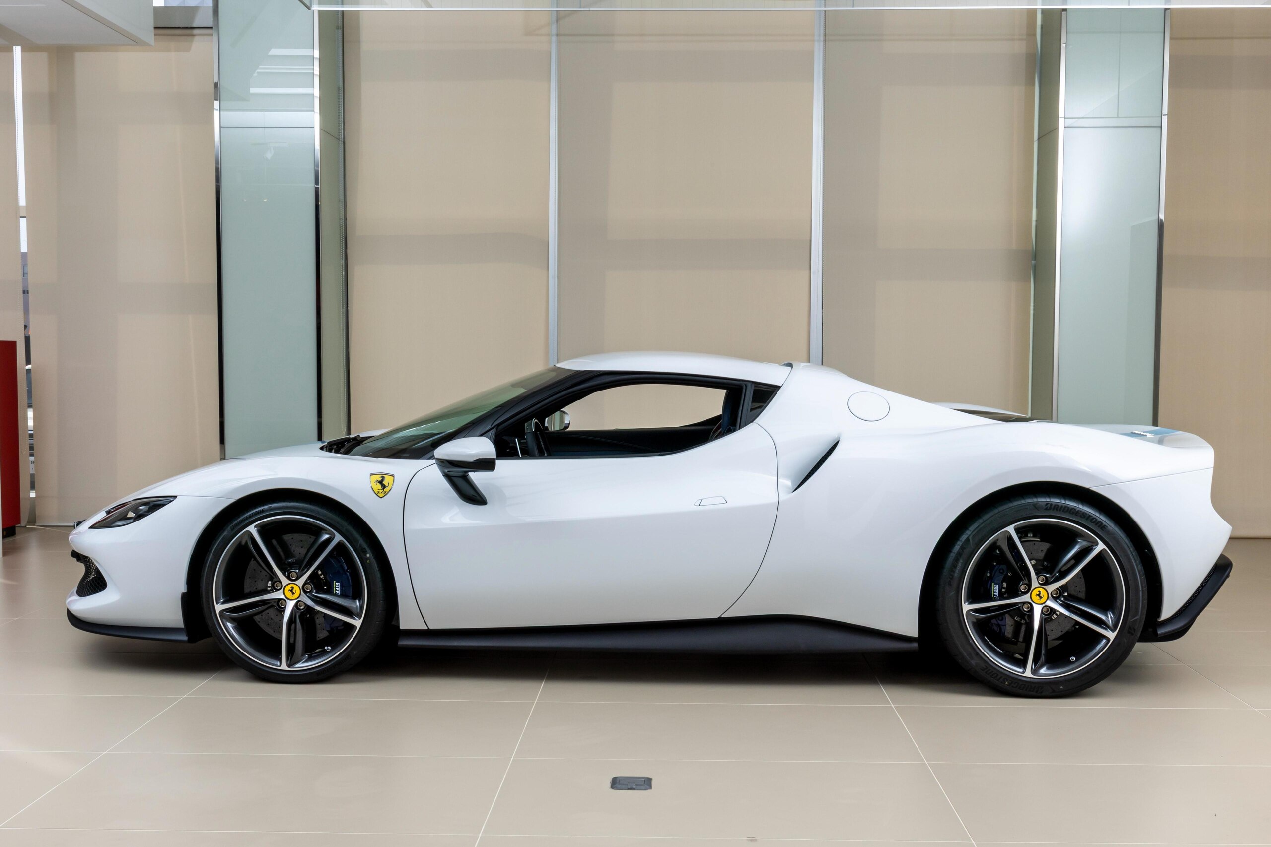 2025 Ferrari 296GTB