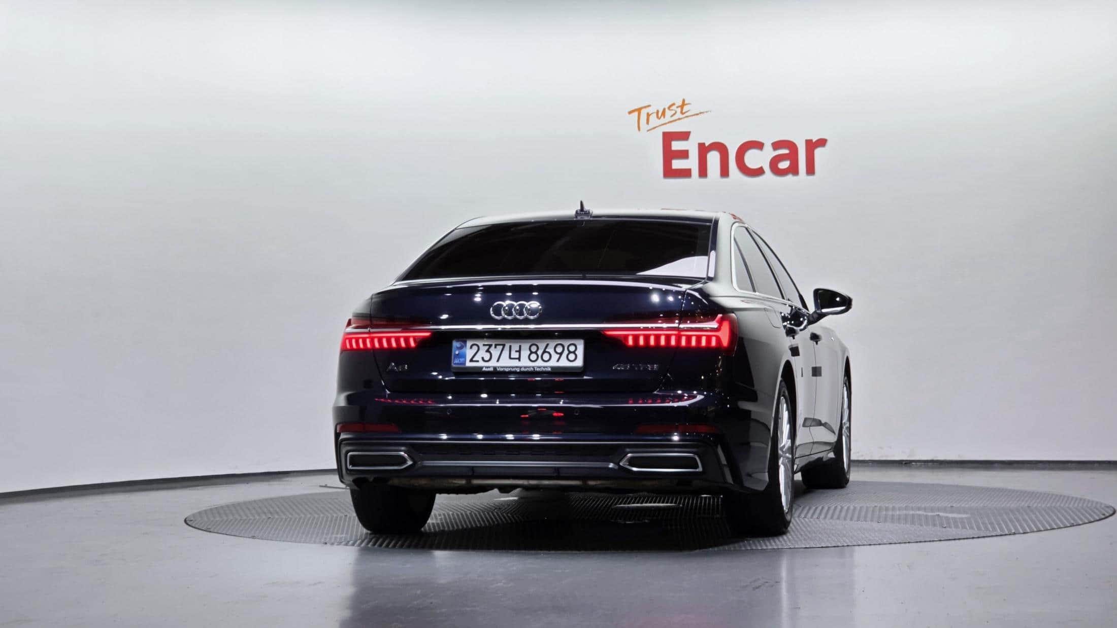2021 AUDI A6 45 TFSI Premium - 2021 أودي A6