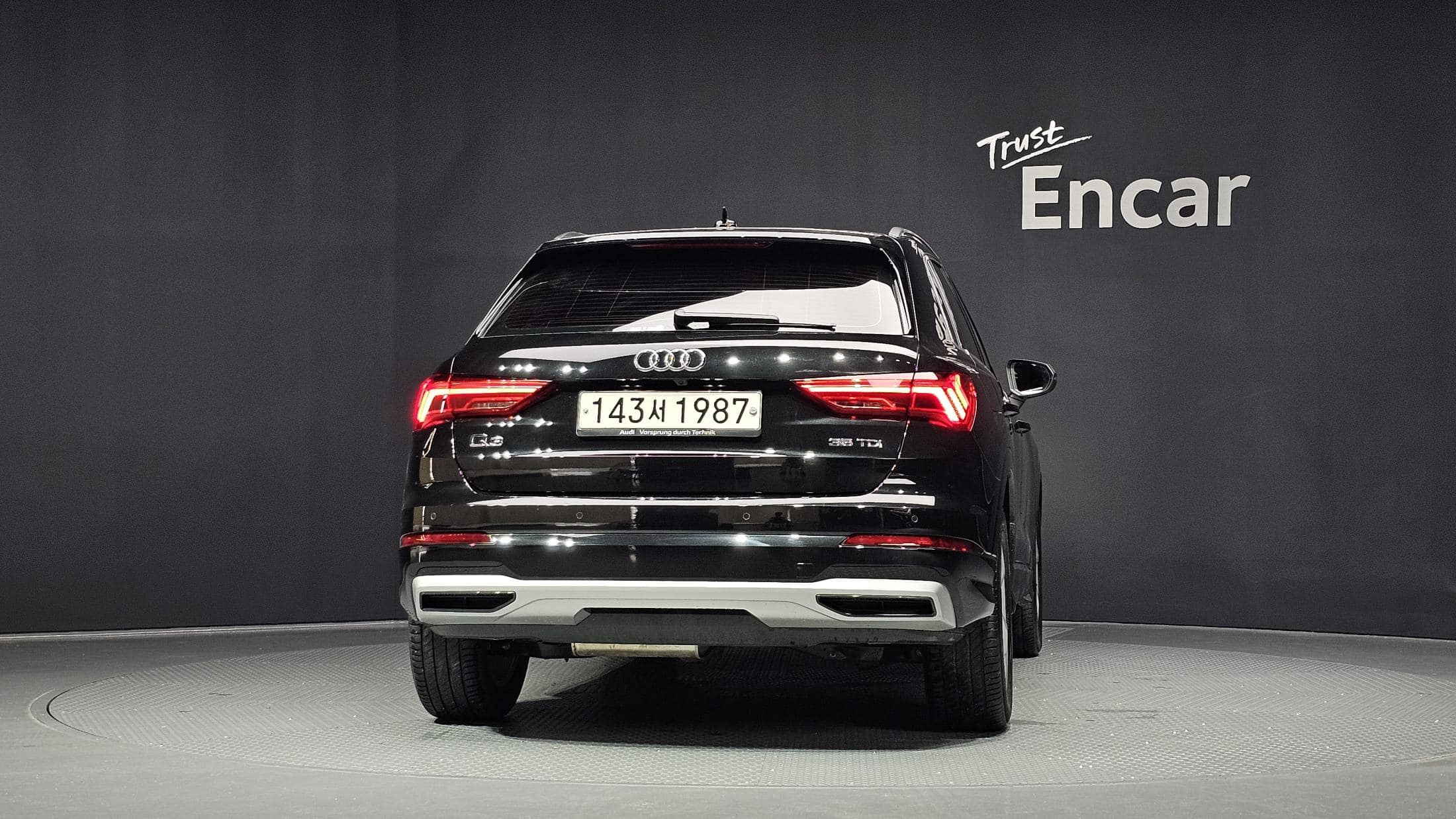 2020 AUDI Q3 35 TDI Premium