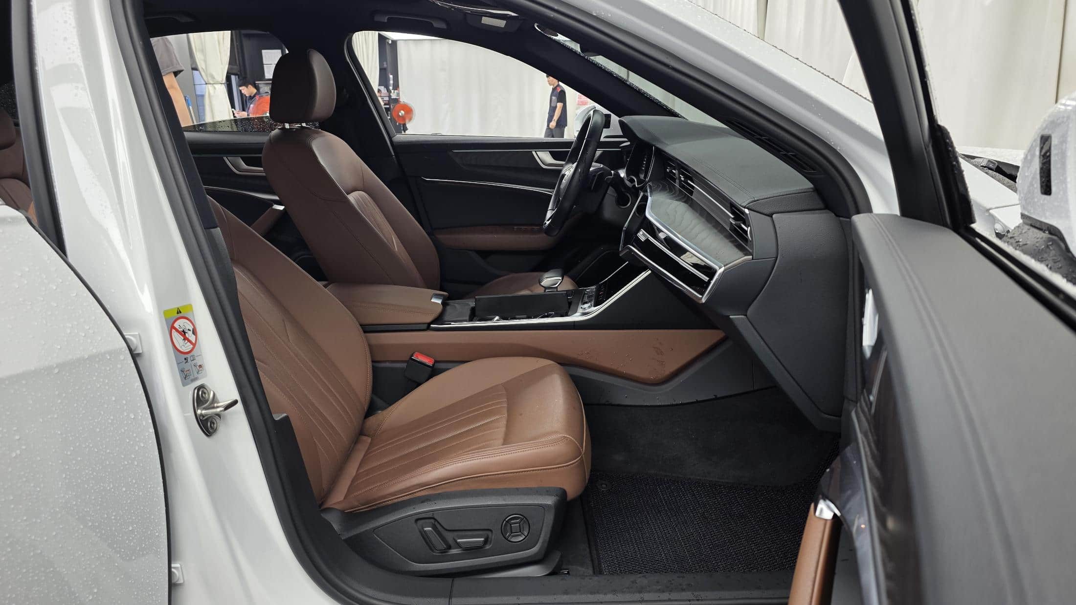 2020 AUDI A6 40 TDI Premium - 2020 アウディ A6