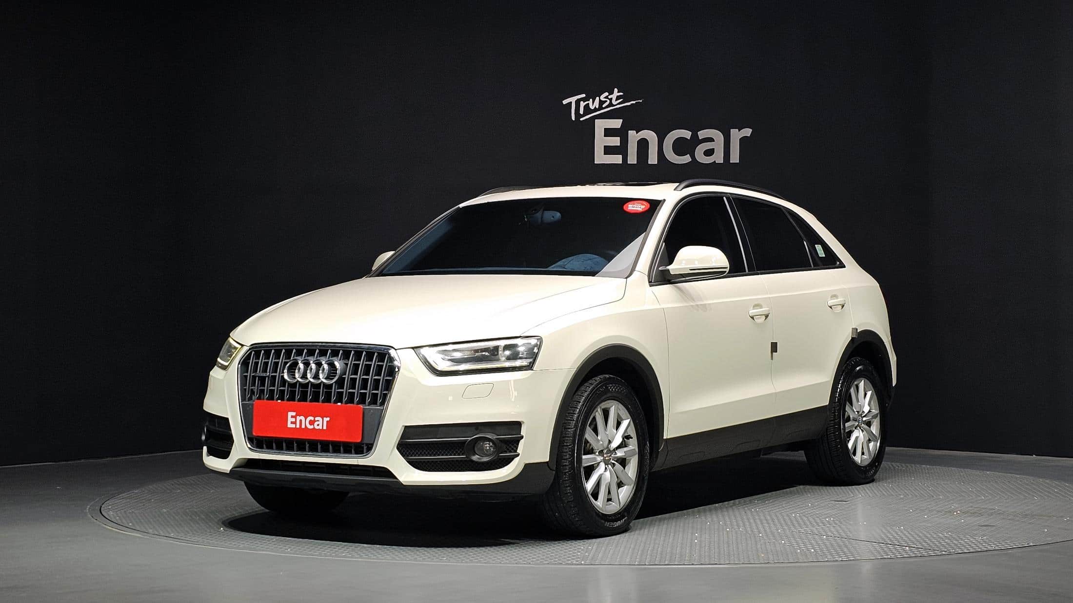 2014 AUDI Q3 - 2014 أودي Q3