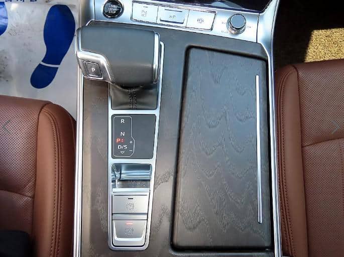 2023 AUDI A6 45 TFSI Premium - 2023 アウディ A6