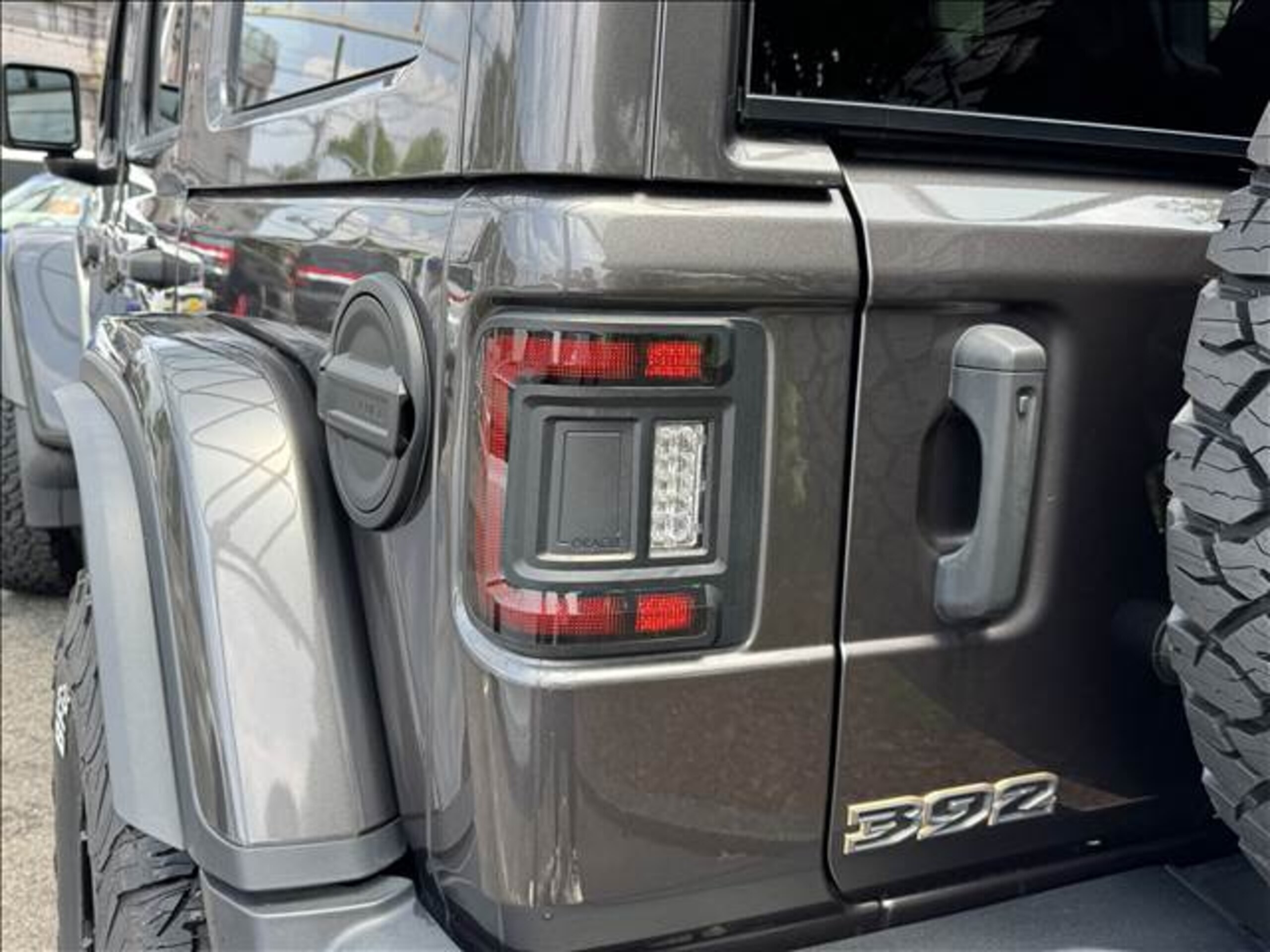 2023 Jeep Wrangler - ジープ ラングラー Rubicon 392 オートチェック確認済み/FUEL18inAW/BFグッドリッチ35×12.5R-18/プロテクションフィルム/本革シート/純正FOXショック/純正リフトアップ/社外テール/ラゲッジテーブル/デジタルインナーミラー/アダプティブクルーズ