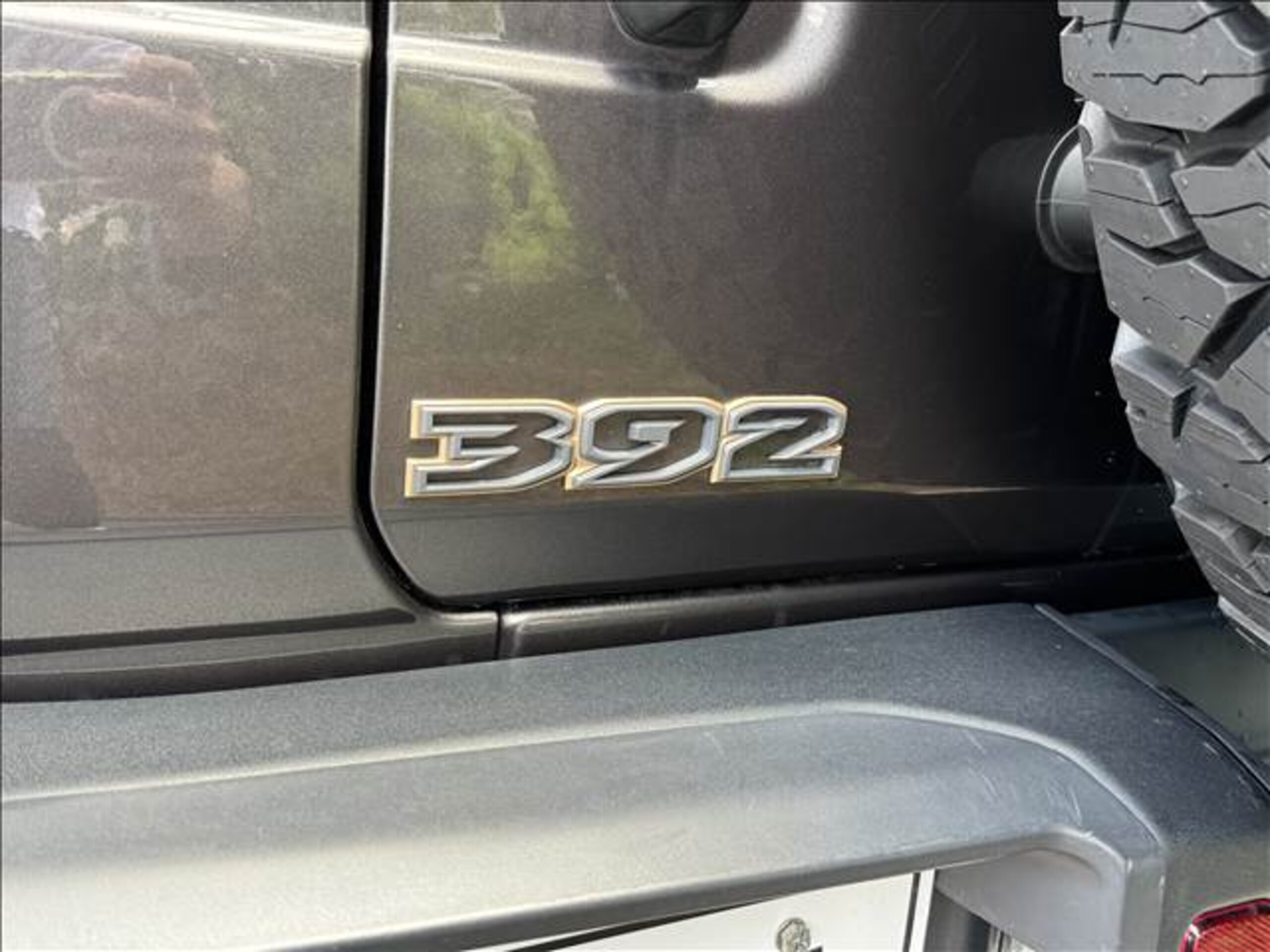 2023 Jeep Wrangler - ジープ ラングラー Rubicon 392 オートチェック確認済み/FUEL18inAW/BFグッドリッチ35×12.5R-18/プロテクションフィルム/本革シート/純正FOXショック/純正リフトアップ/社外テール/ラゲッジテーブル/デジタルインナーミラー/アダプティブクルーズ