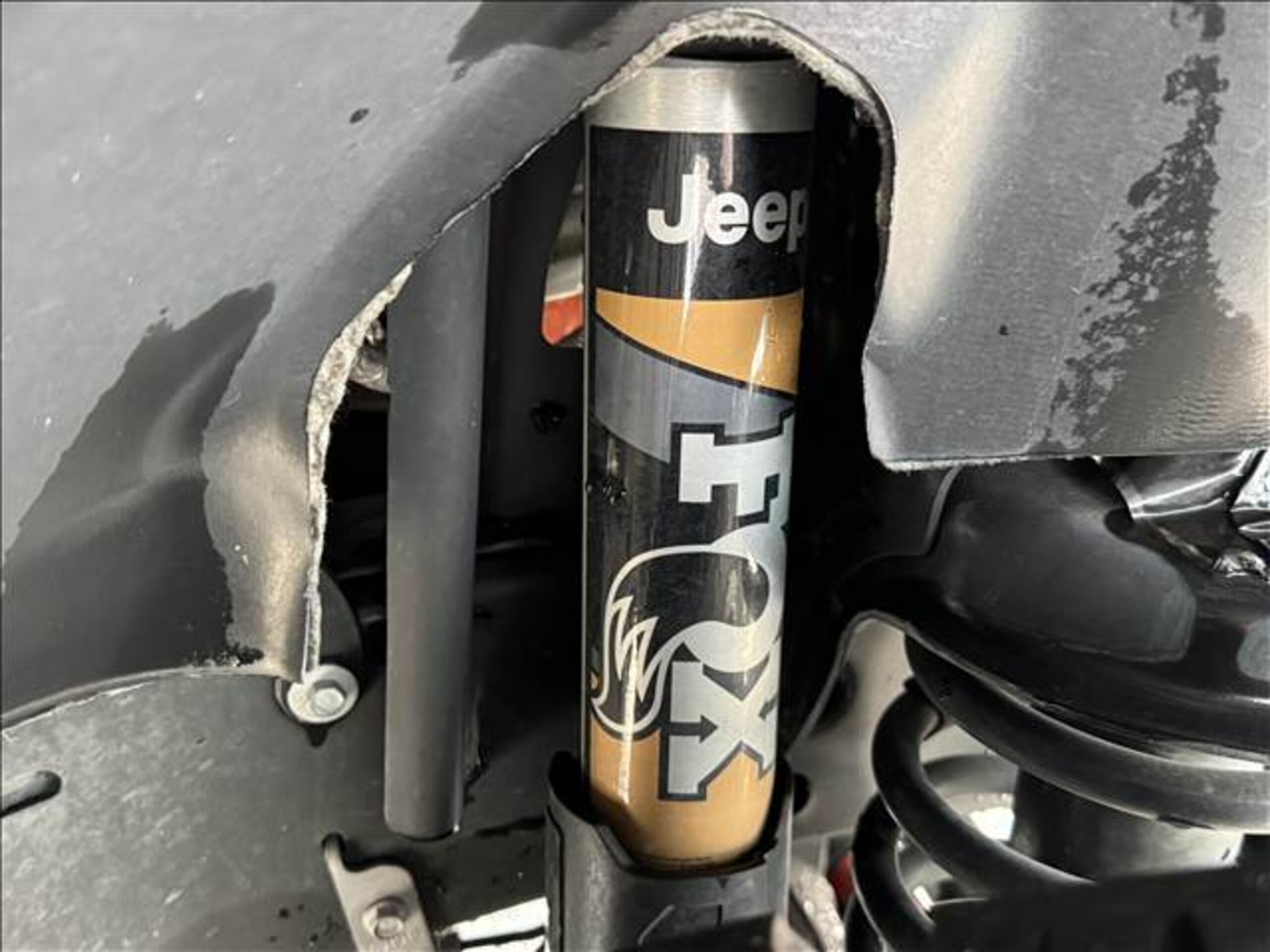 2023 Jeep Wrangler - ジープ ラングラー Rubicon 392 オートチェック確認済み/FUEL18inAW/BFグッドリッチ35×12.5R-18/プロテクションフィルム/本革シート/純正FOXショック/純正リフトアップ/社外テール/ラゲッジテーブル/デジタルインナーミラー/アダプティブクルーズ
