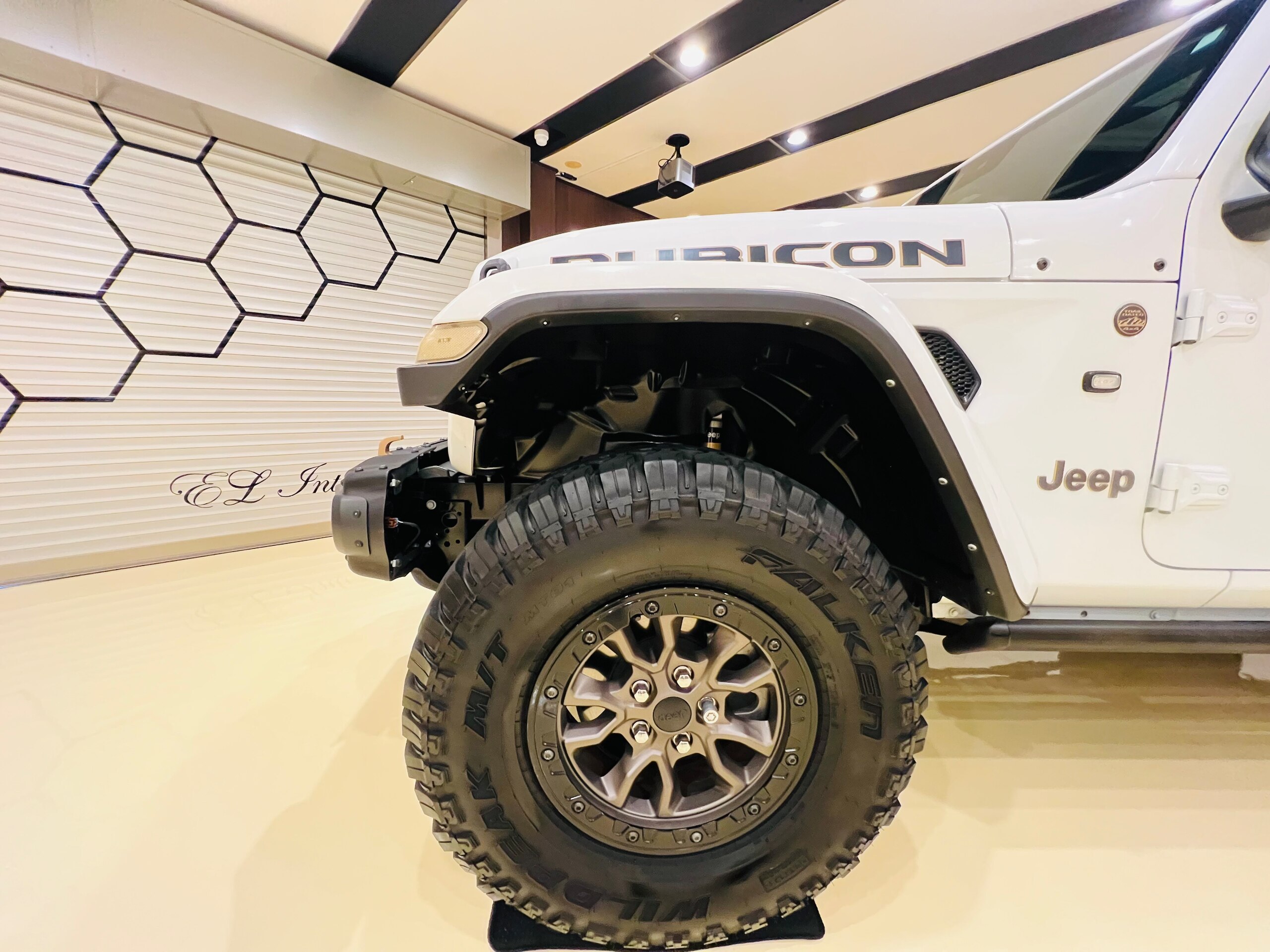 2022 Jeep Wrangler - ジープ ラングラー ルビコン392 新車並行 6400cc ルーフラック ラダー 電動ステップ 加速騒音レポート有 純正FOXサス 純正可変バルブエグゾースド ETC 本国取説 スペアキー有