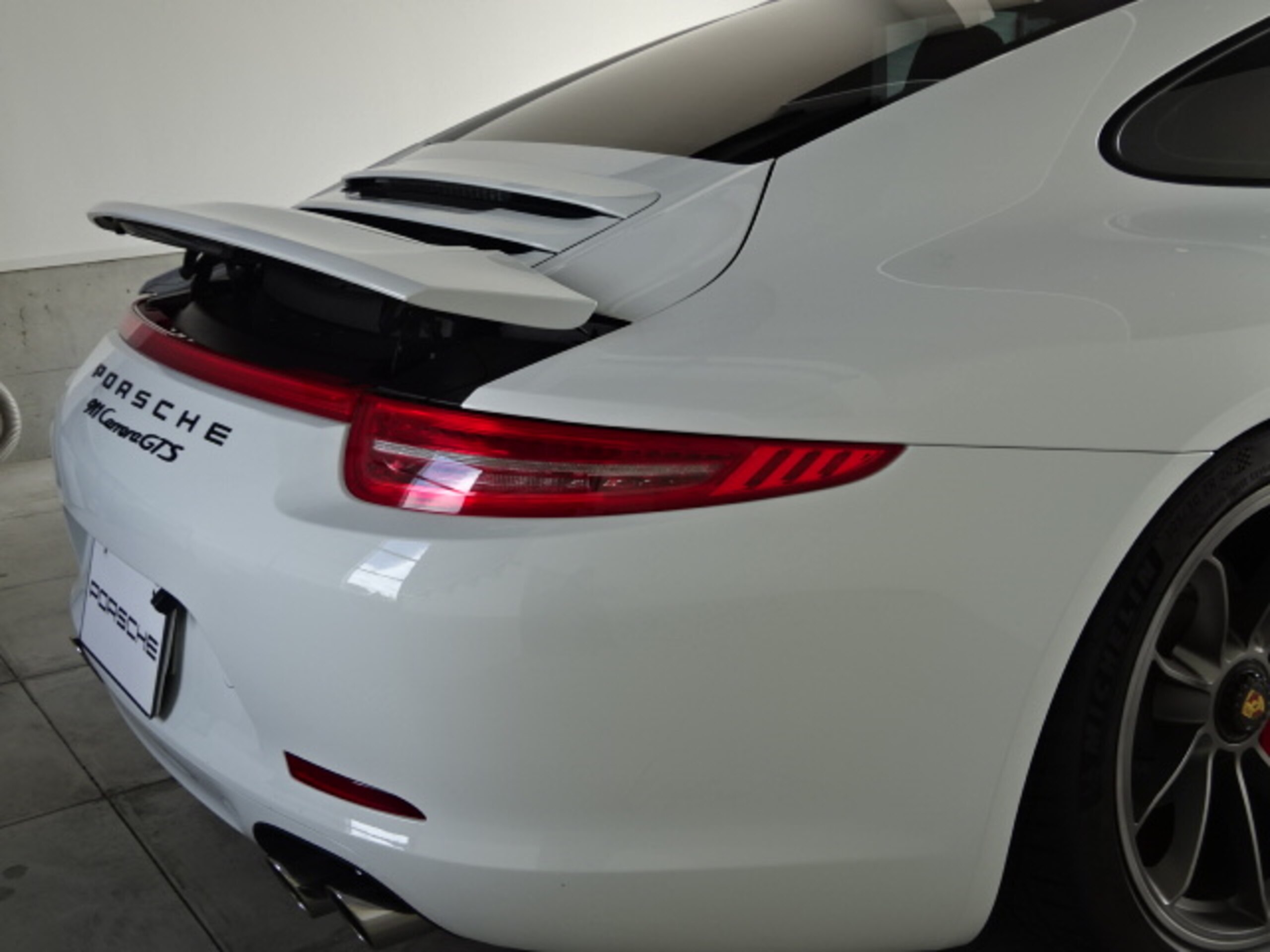 2015 Porsche 911 - 2015 بورشه 911