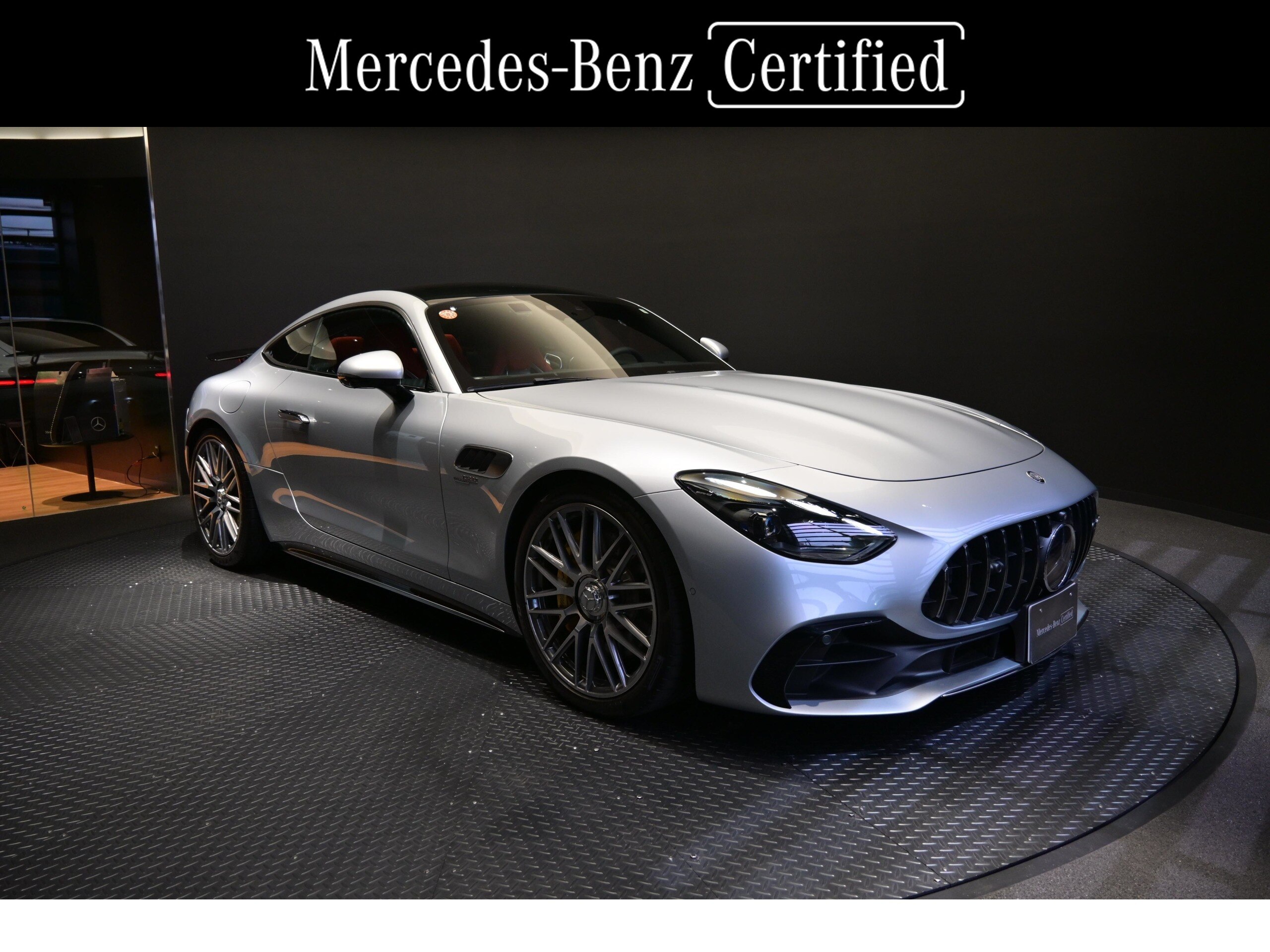 2025 Mercedes-AMG GT - メルセデスＡＭＧ GT 43 クーペ MP202502 元社有車/左ハンドル車/AMGパフォーマンスPKG/AMGドライビングPKG/パノラミックルーフPKG/赤レザーシート/純正ドラレコ前付き