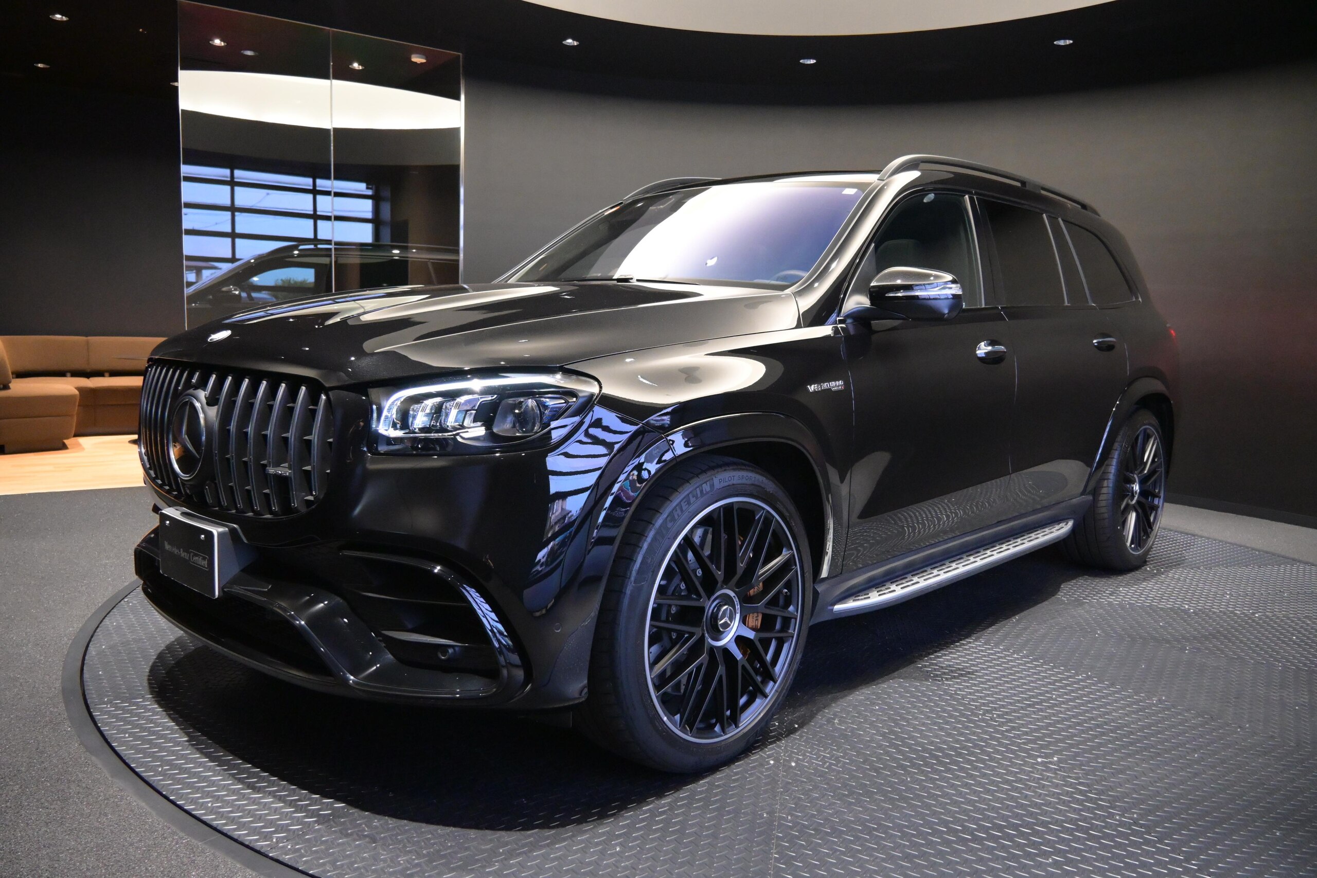 2025 Mercedes-AMG GLS - メルセデスＡＭＧ GLS 63 4マチックプラス (ISG) 4WD MP202501 AMGナイトパッケージ/ショーファーパッケージ/仕様違い有り/カーボンセラミックブレーキ/ステアリングヒーター/純正ドラレコ前後付/リアエンターテインメントシステム/