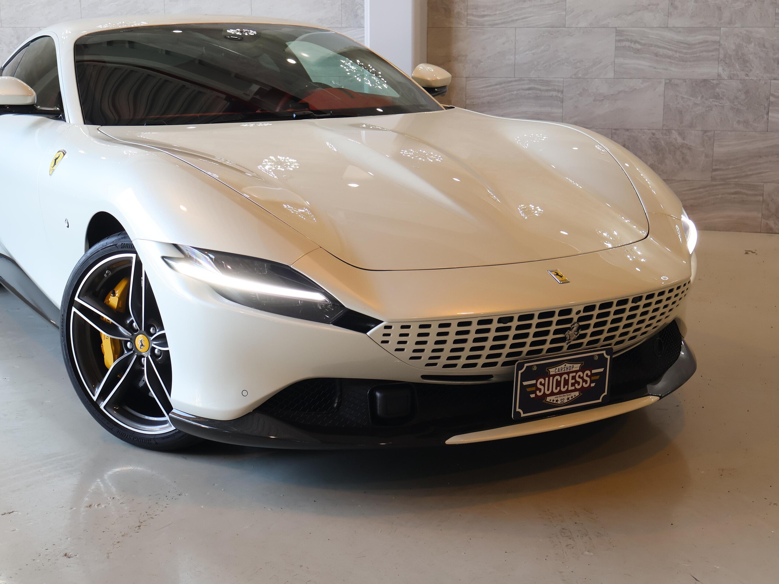 2023 Ferrari Roma - 2023 فيراري Roma