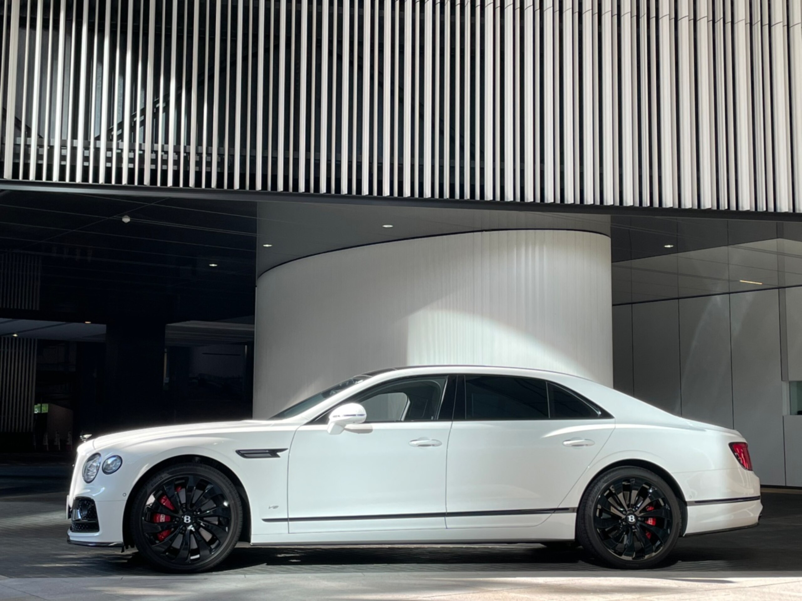 2021 Bentley Flying Spur - 2021 بنتلي Flying Spur