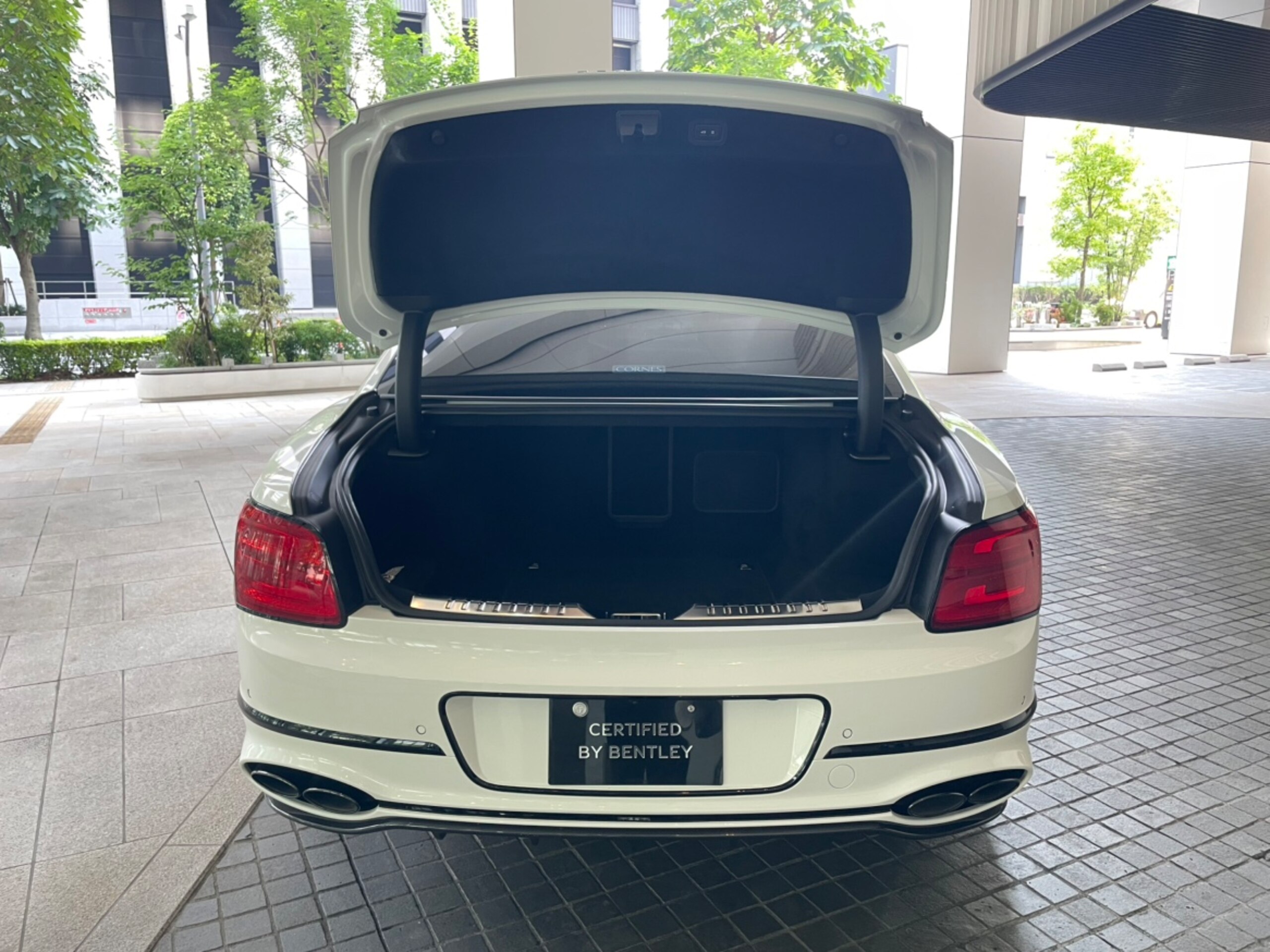 2021 Bentley Flying Spur - 2021 بنتلي Flying Spur