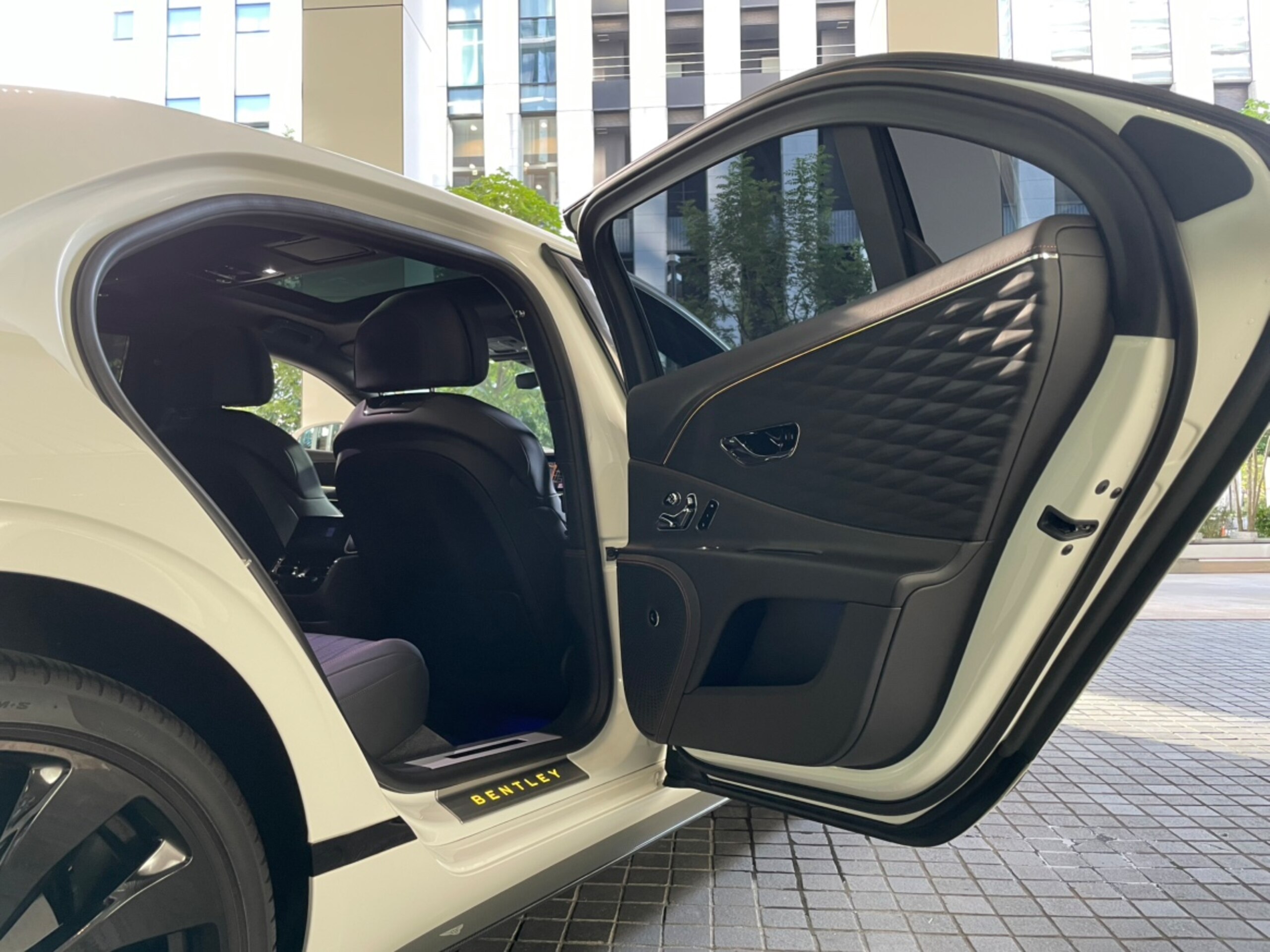 2021 Bentley Flying Spur - 2021 بنتلي Flying Spur