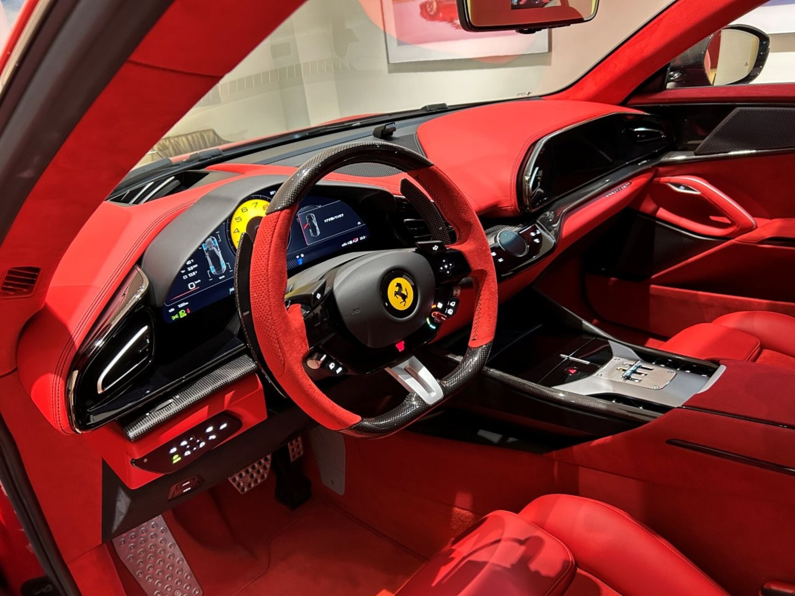 2025 Ferrari Purosangue - フェラーリ プロサングエ F1 DCT 4WD Rosso Corsa アトリエ カーボンステア カーボンスポイラー カーボンディフューザー カーボンルーフ ヘッドレストホースステッチ プレミアムオーディオ サスペンションリフター