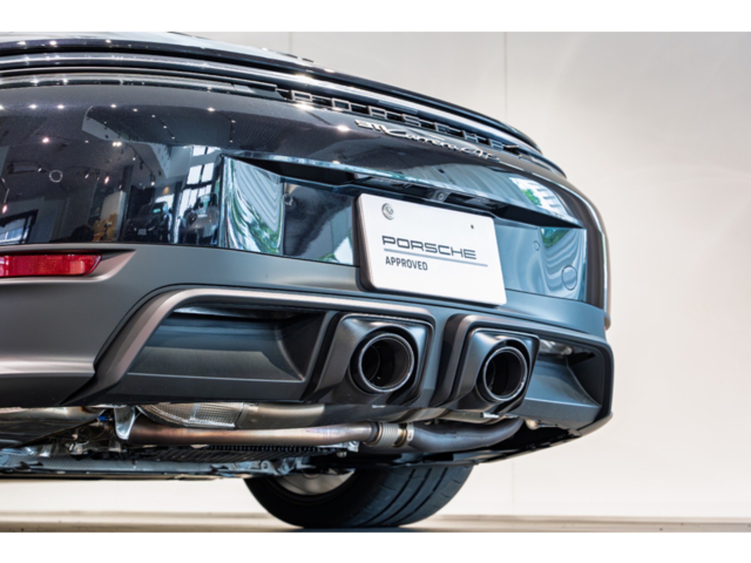 2026 Porsche 911 - ポルシェ 911 カレラ GTS PDK 左H GTSインテリアパッケージ 電動ガラスサンルーフ フロントリフト HDマトリックスLED BOSE スポーツクロノ スポーツエグゾースト リアシート プライバシーガラス