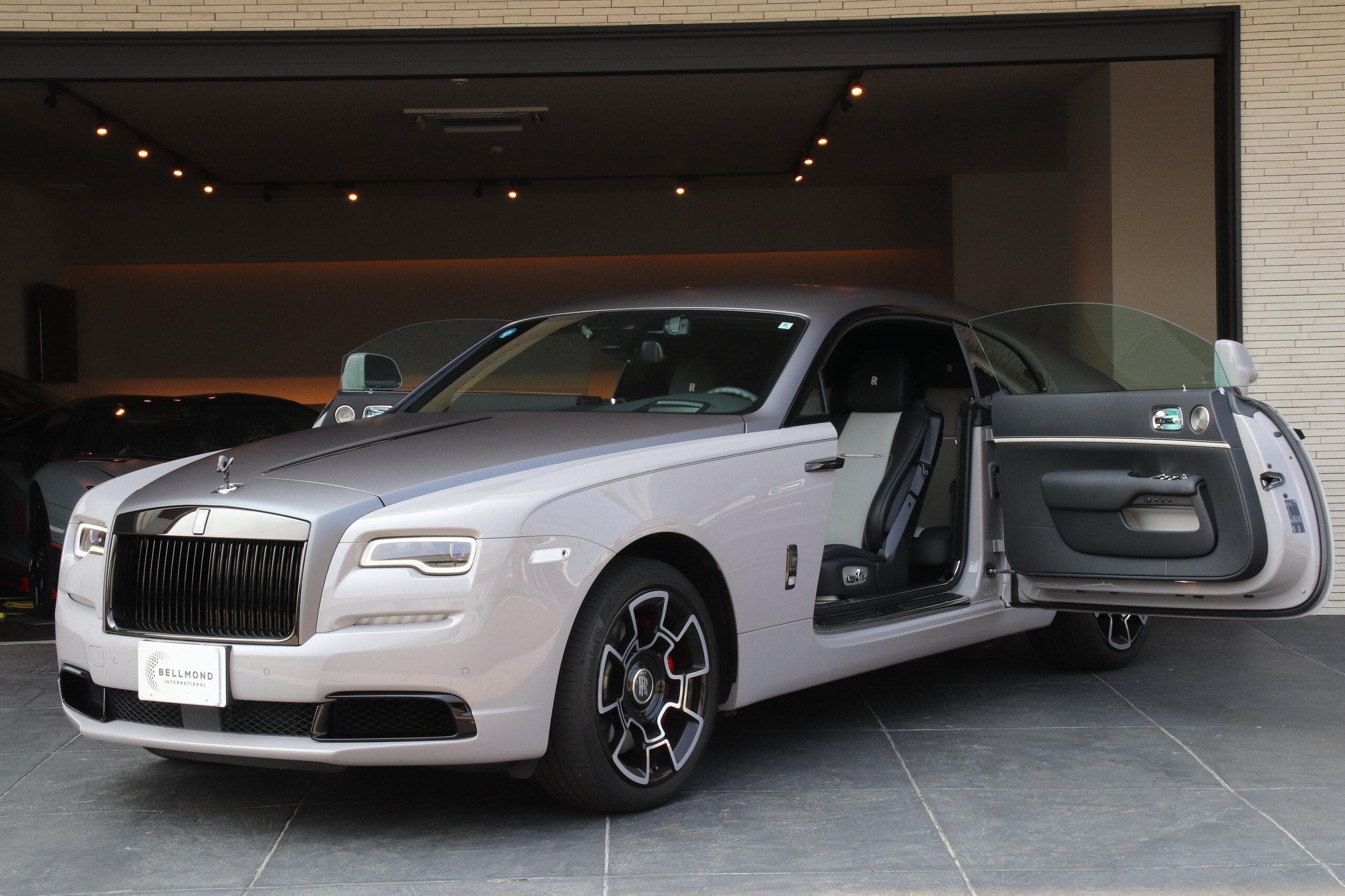 2022 Rolls-Royce Black Badge Wraith