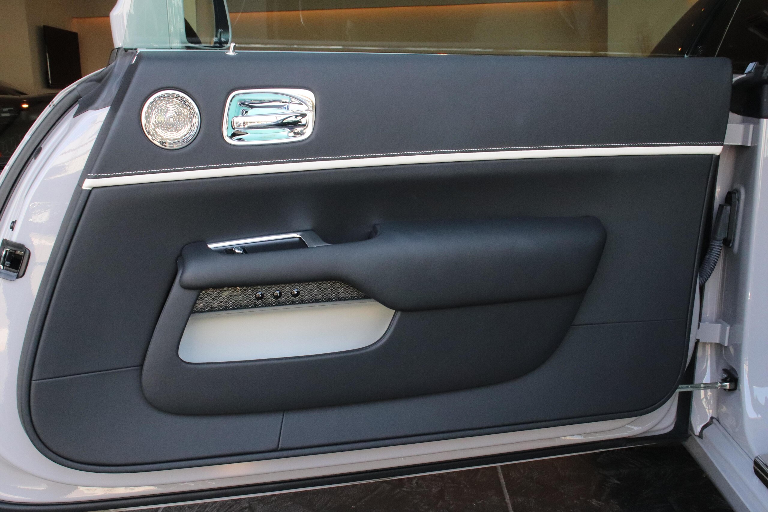 2022 Rolls-Royce Black Badge Wraith - 2022 رولز رويس Black Badge Wraith