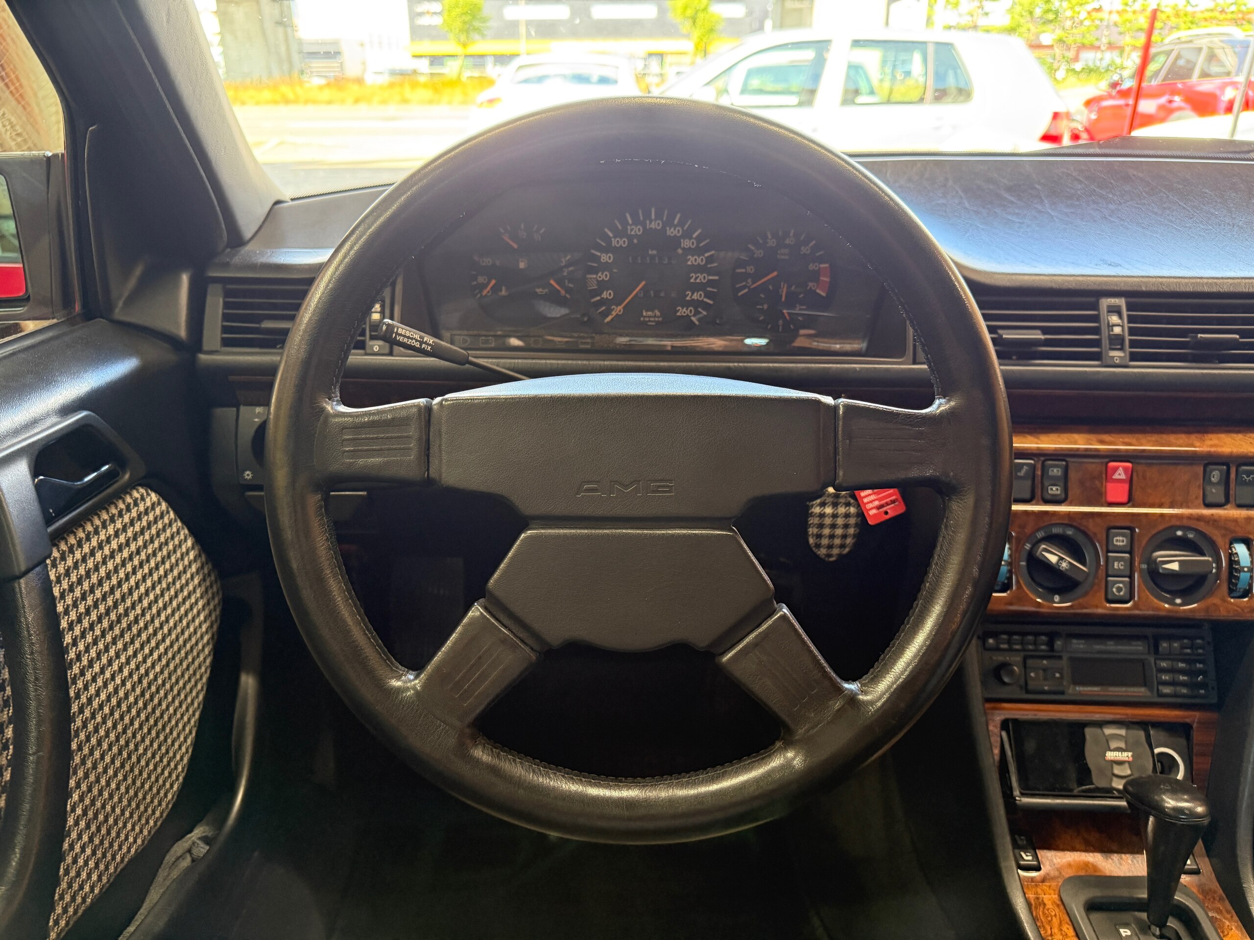 1995 Mercedes-Benz Medium Class - 1995 مرسيدس بنز Medium Class