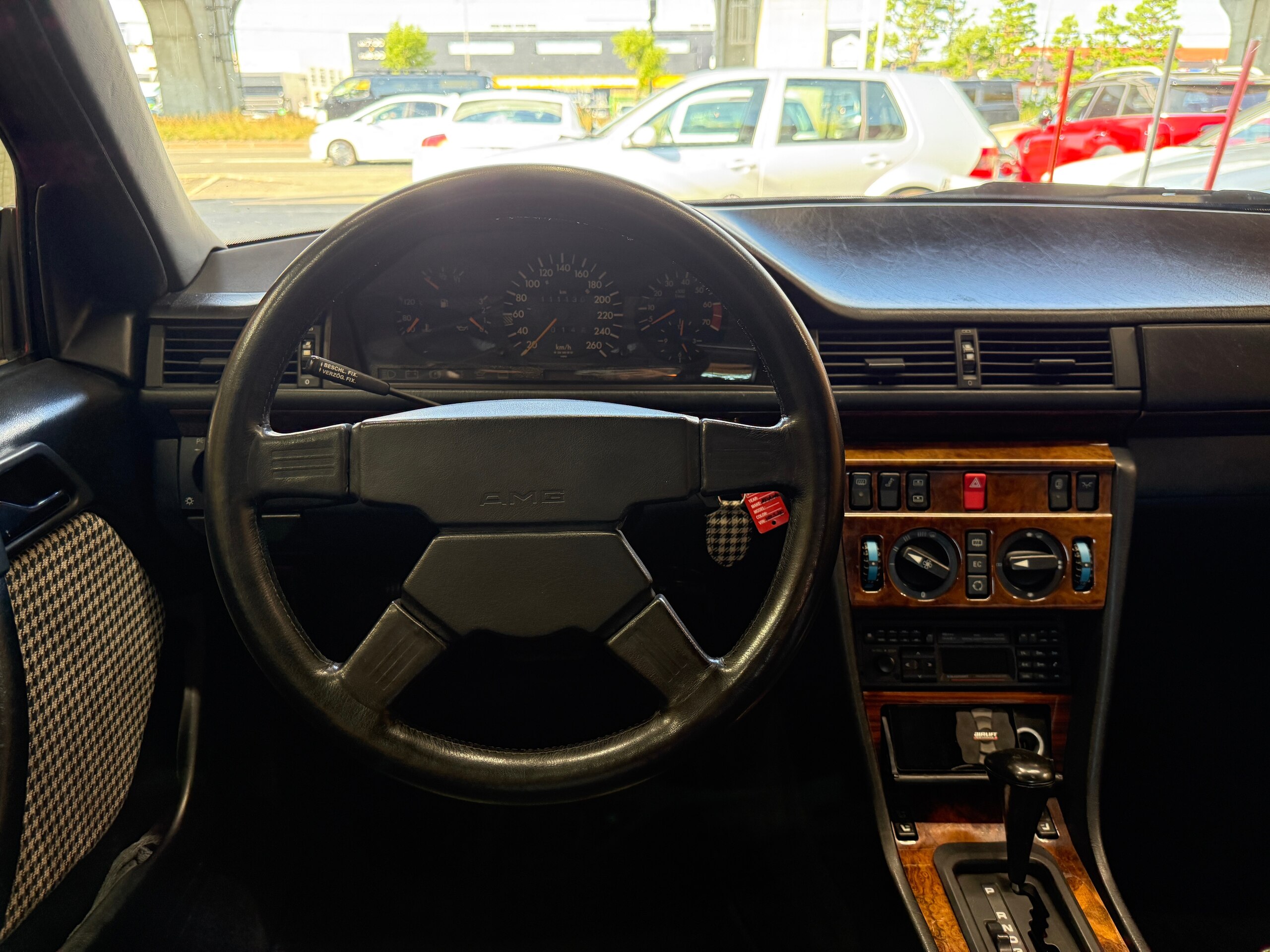 1995 Mercedes-Benz Medium Class - 1995 مرسيدس بنز Medium Class