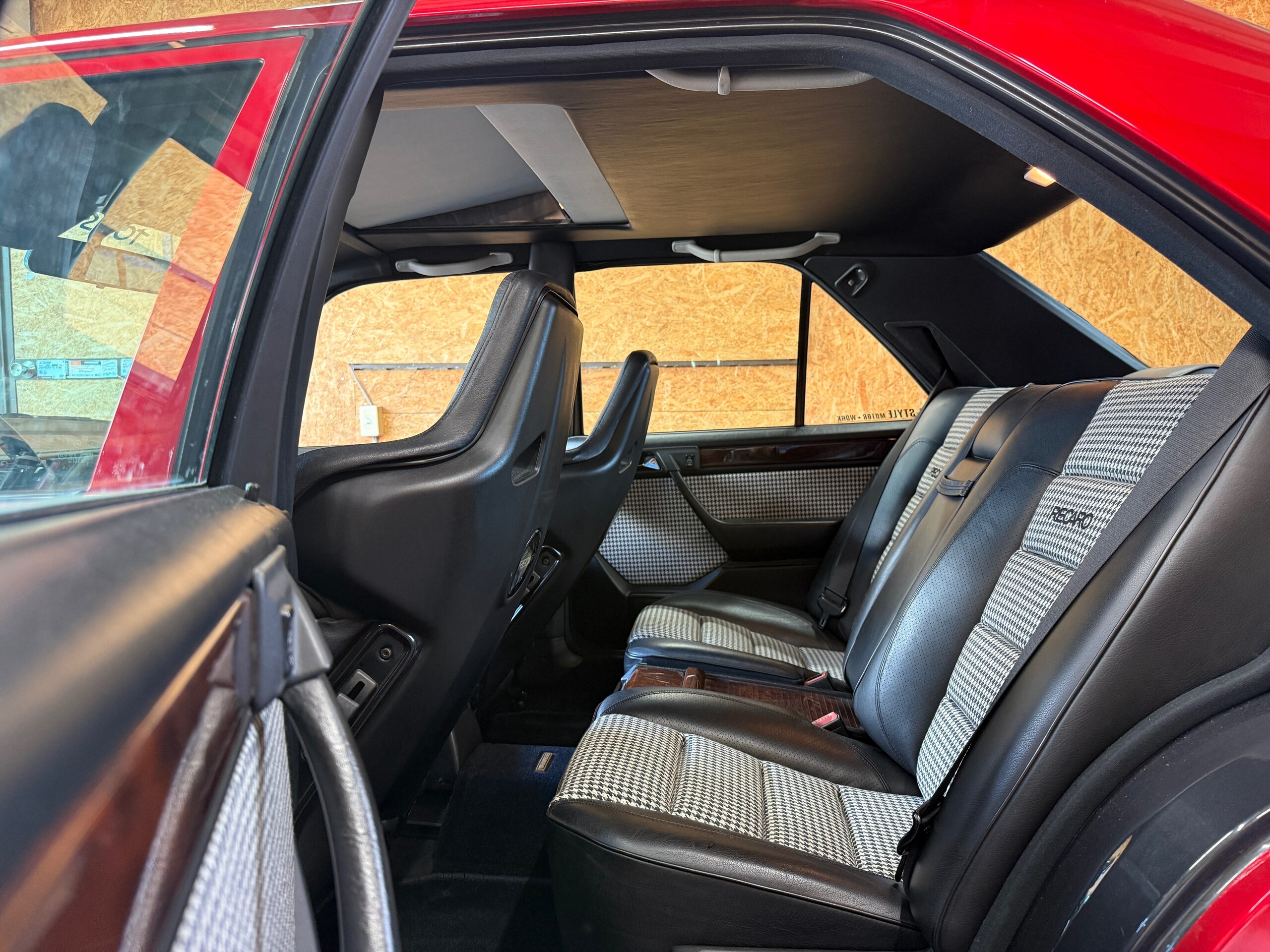1995 Mercedes-Benz Medium Class - 1995 مرسيدس بنز Medium Class