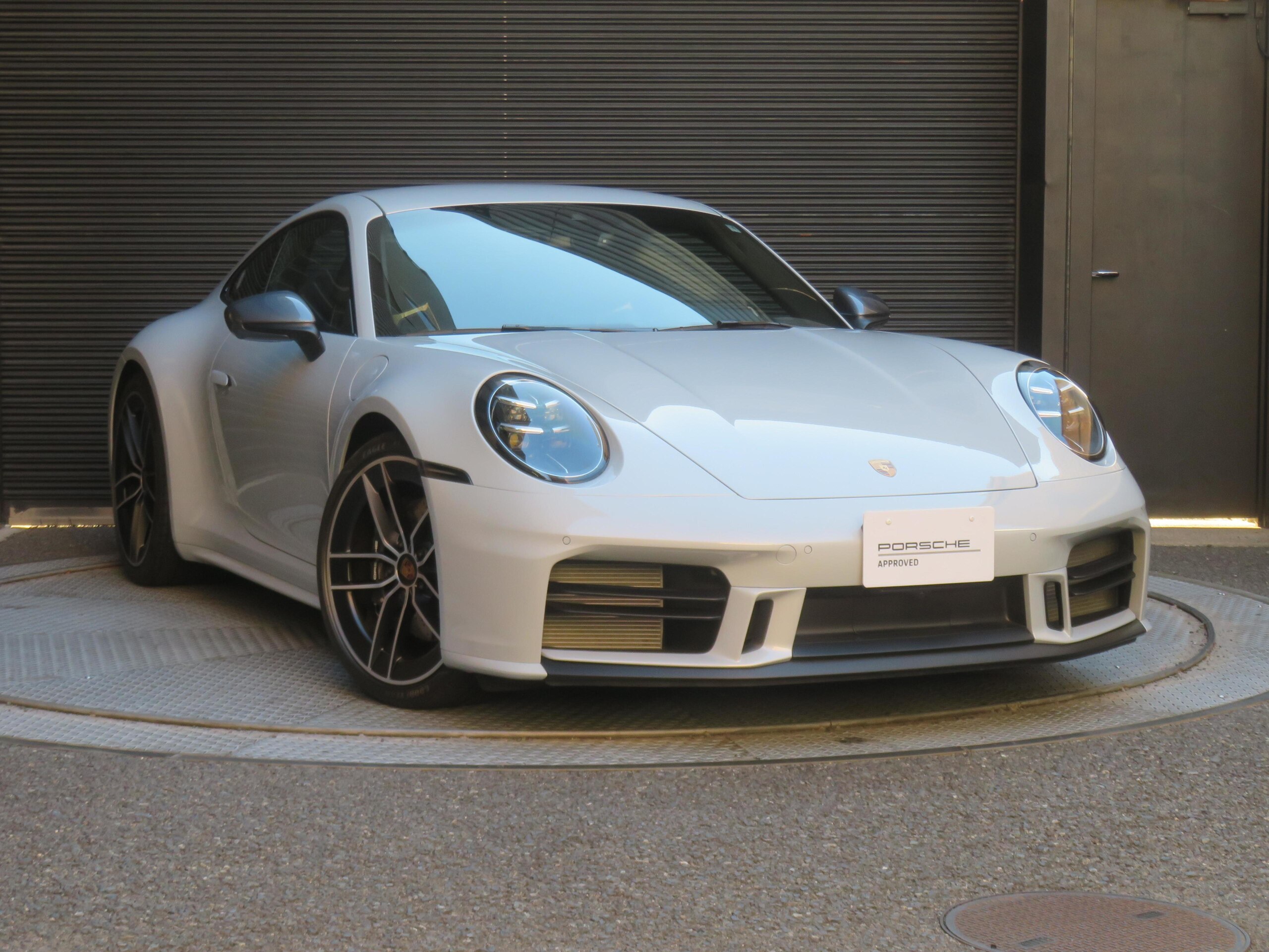 2025 Porsche 911 - ポルシェ 911 カレラT 992.2 6M/T Carrera T インテリア/フルバケット/HDマトリックス/BOSEサラウンド/スポーツデザインPkg/21AW(サテンブラック塗装)/パワステプラス