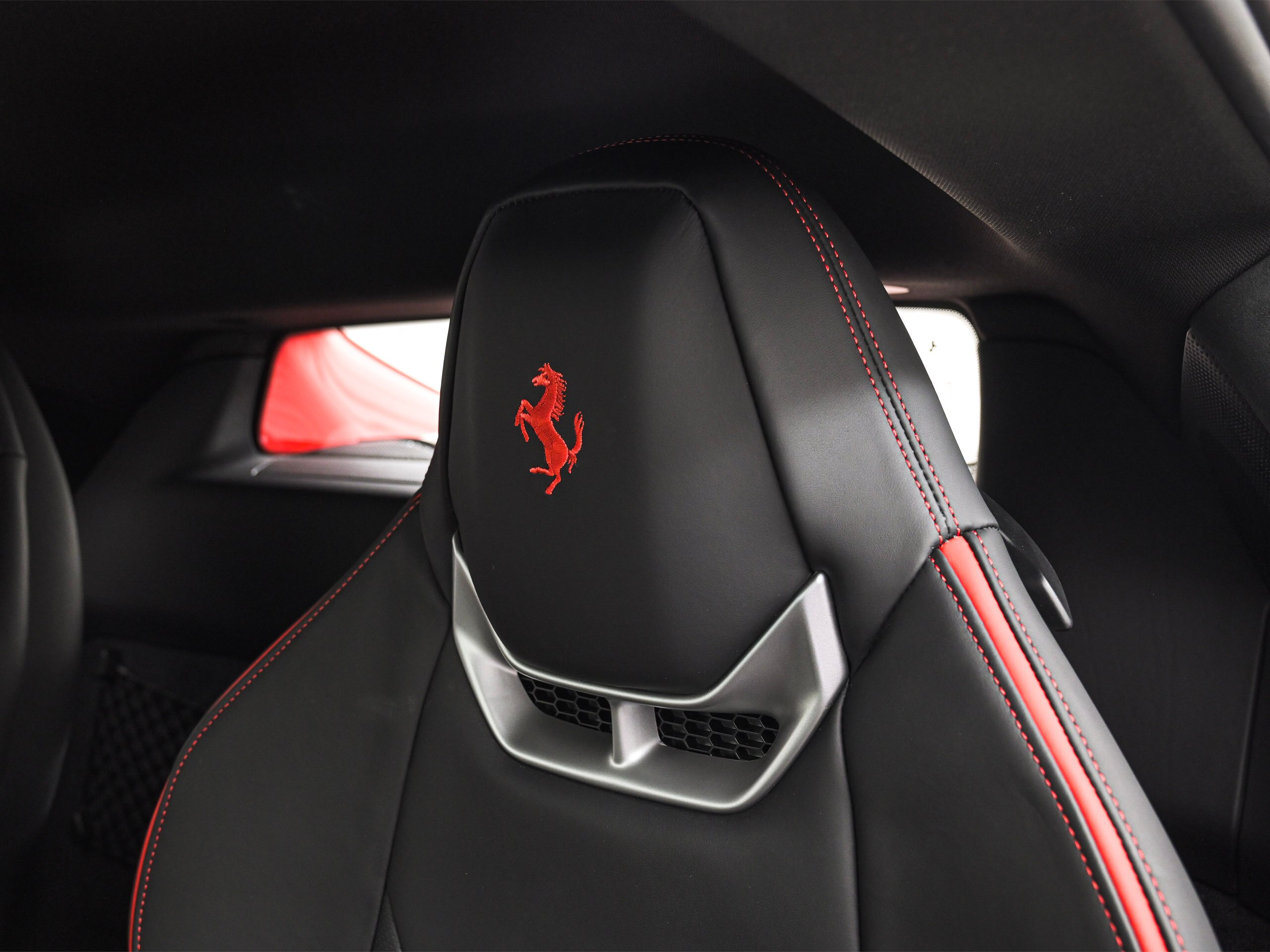 2025 Ferrari 296GTB